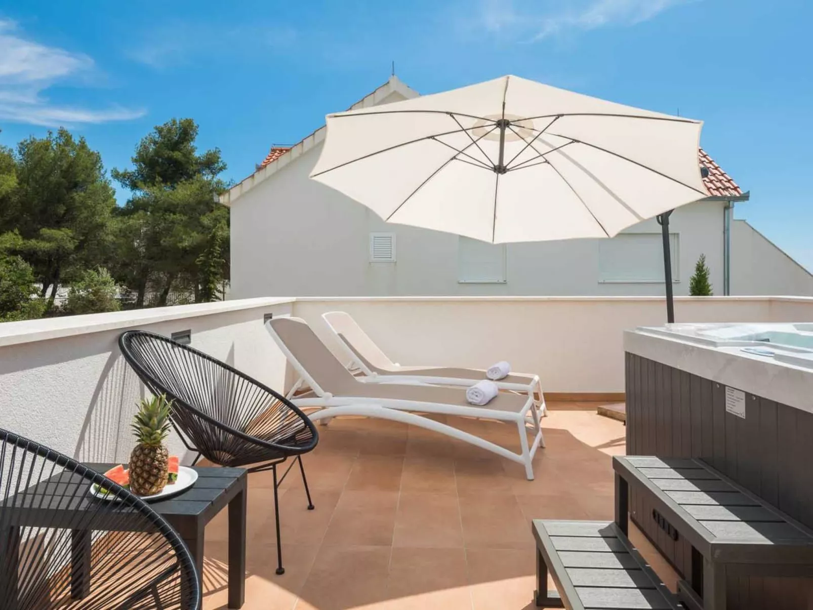 Moderne Ferienvilla Prima Vista-Image-tags.info