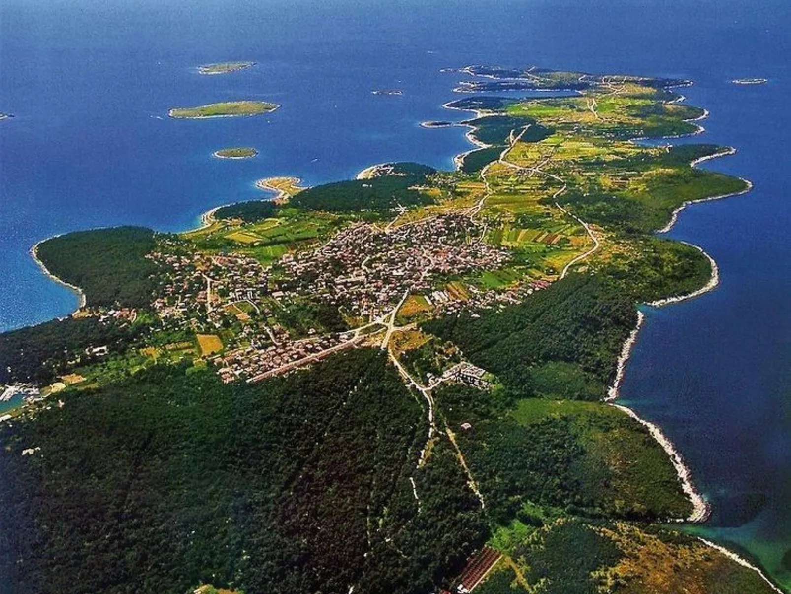 Wohnung in Premantura mit privatem Parkplatz-Buiten