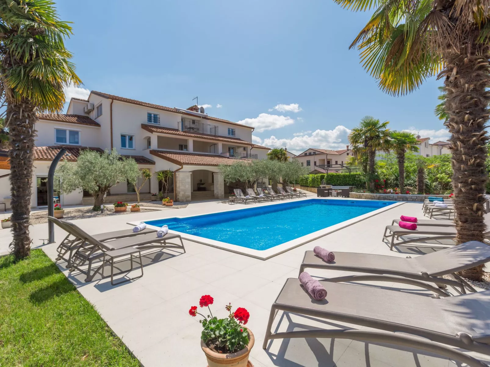 Residence Paradiso 3-Buiten