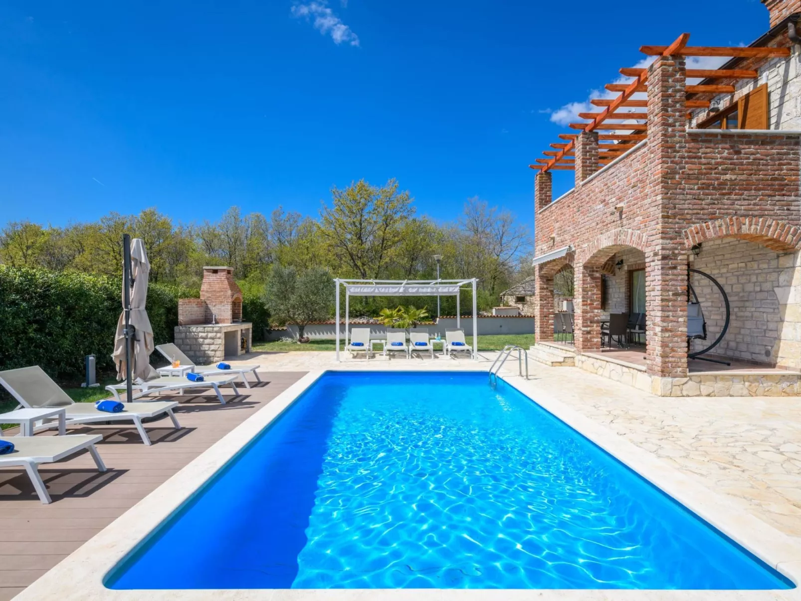 Villa Paradis-Binnen