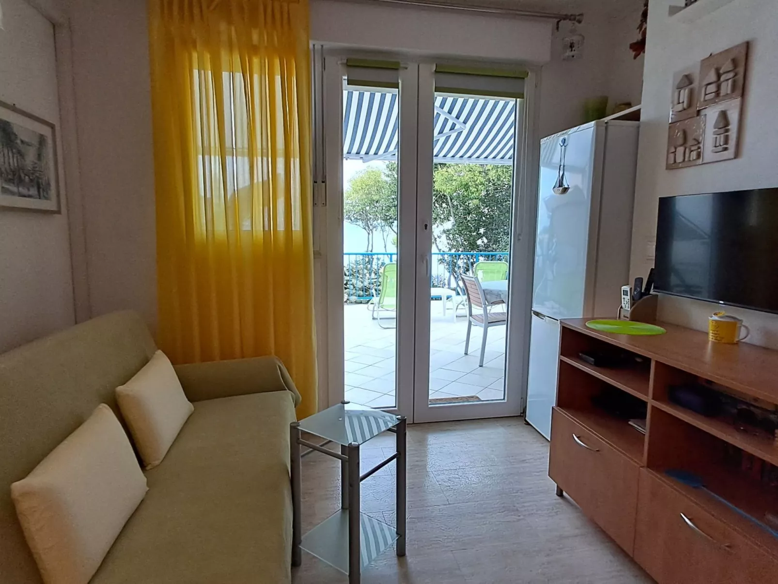 Strandnahe Ferienwohnung mit großer Terrasse-Binnen