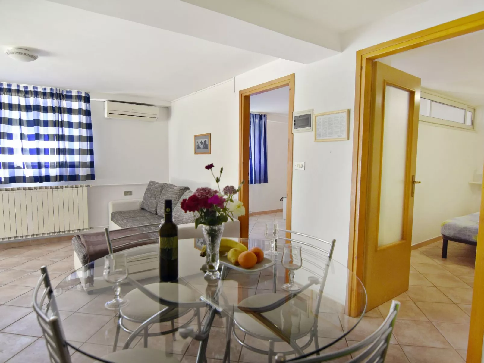 Apartment Nika 4 in der Residenz mit Pool und Whirlpool in Strandnähe - Binnen