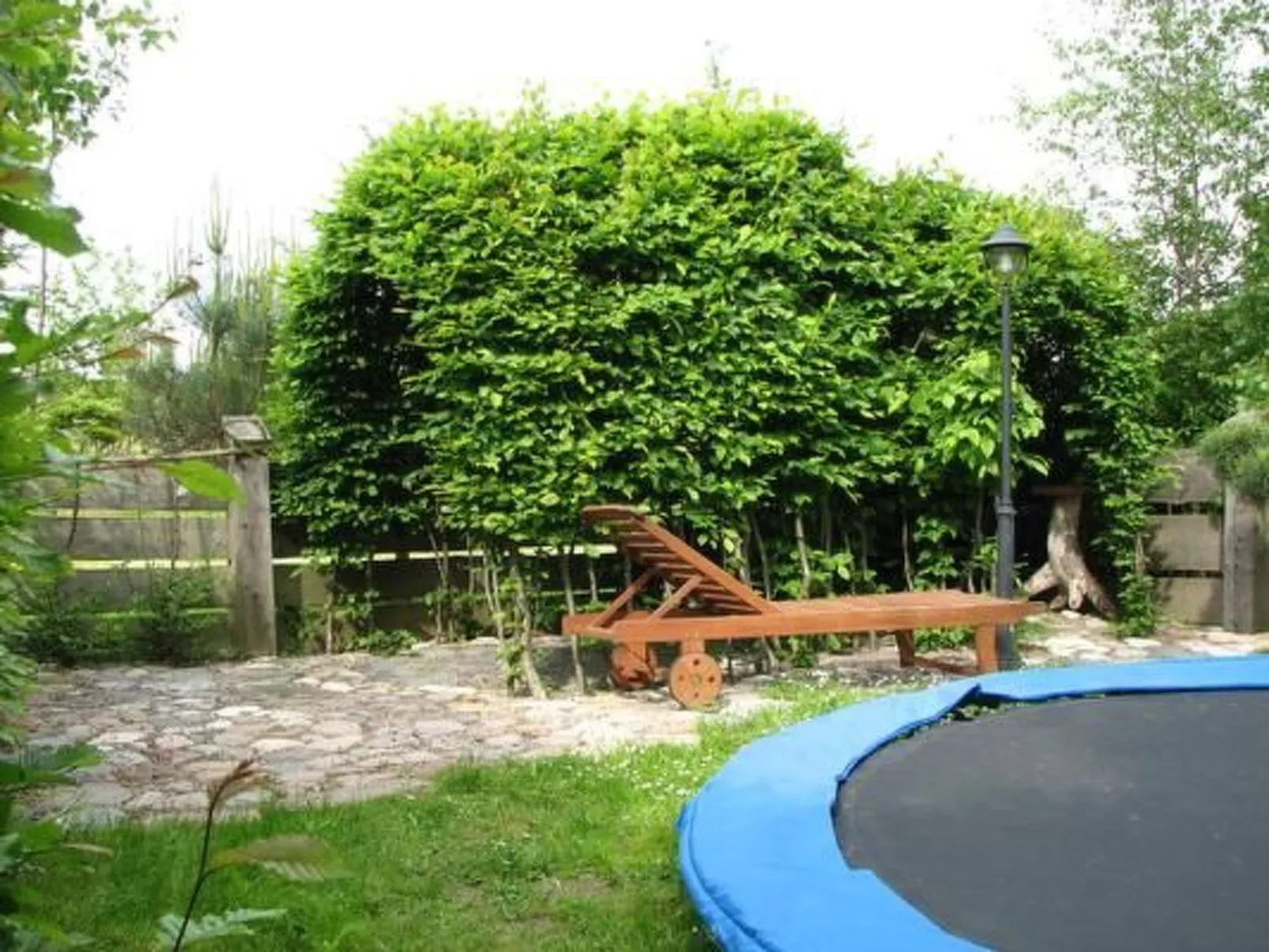 "Sunshine Apartment"-Image-tags.info