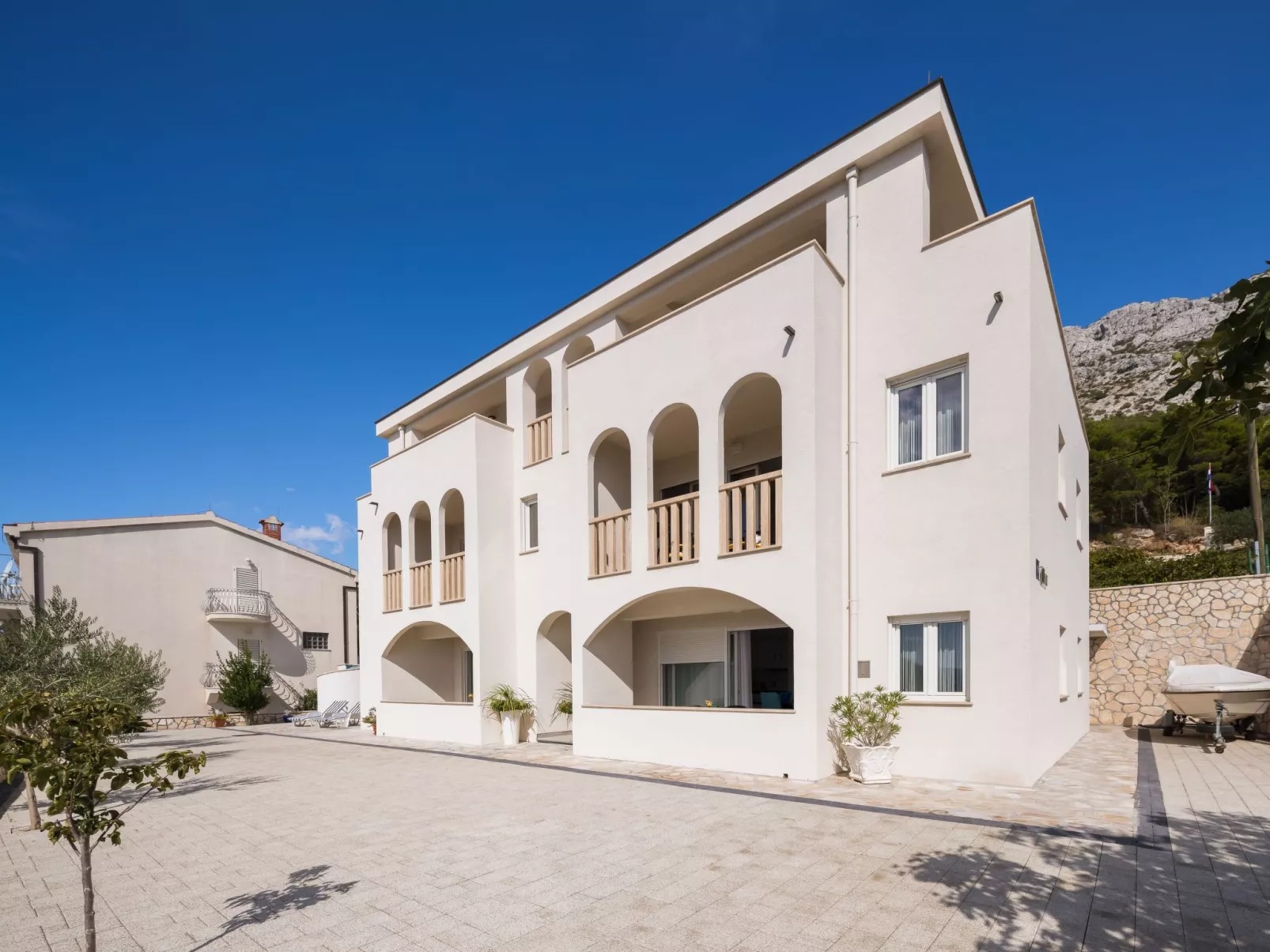 Moderne Ferienwohnung Daria mit Panoramablick-Buiten