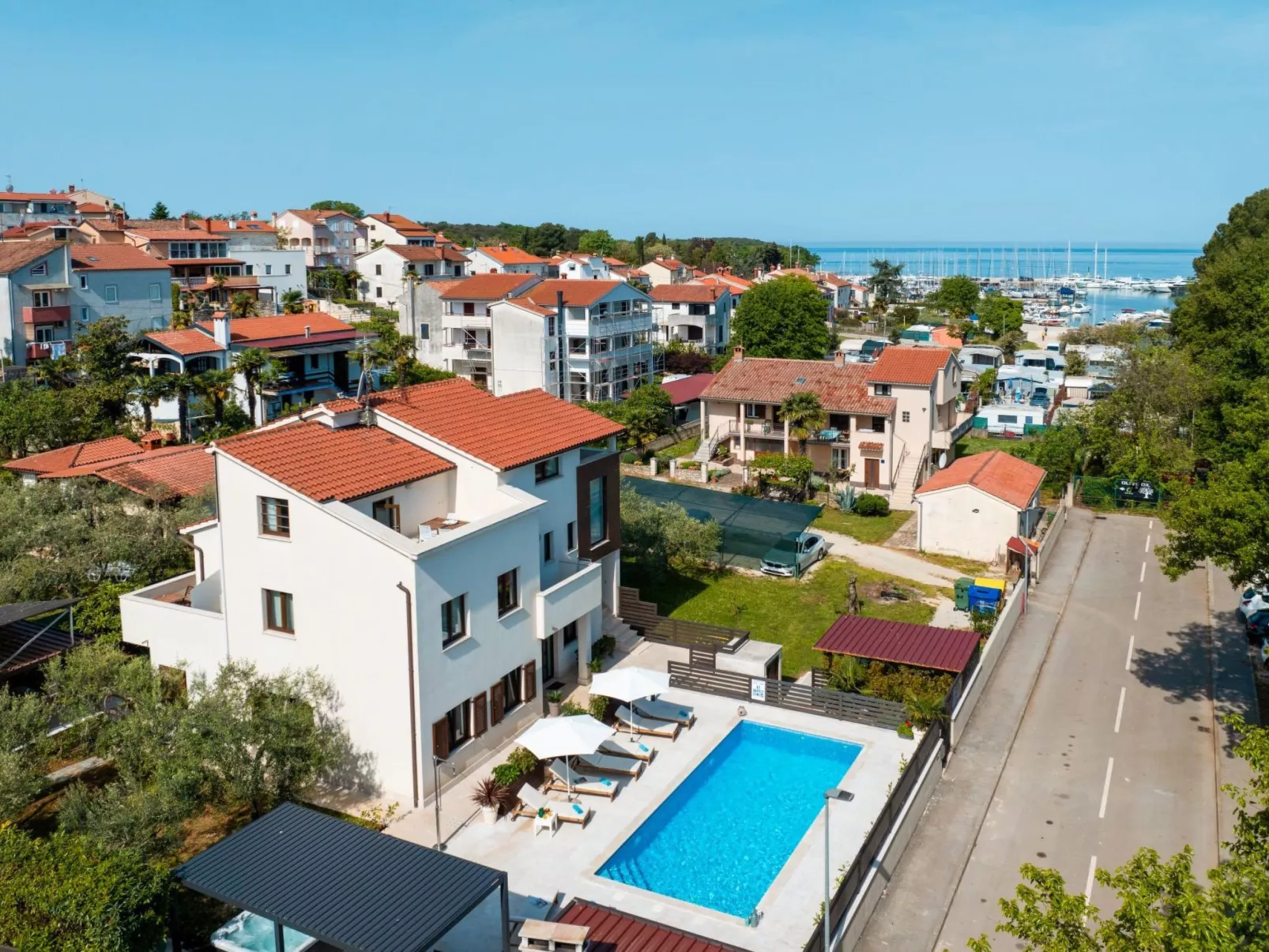 Residence Mala 2-Buiten