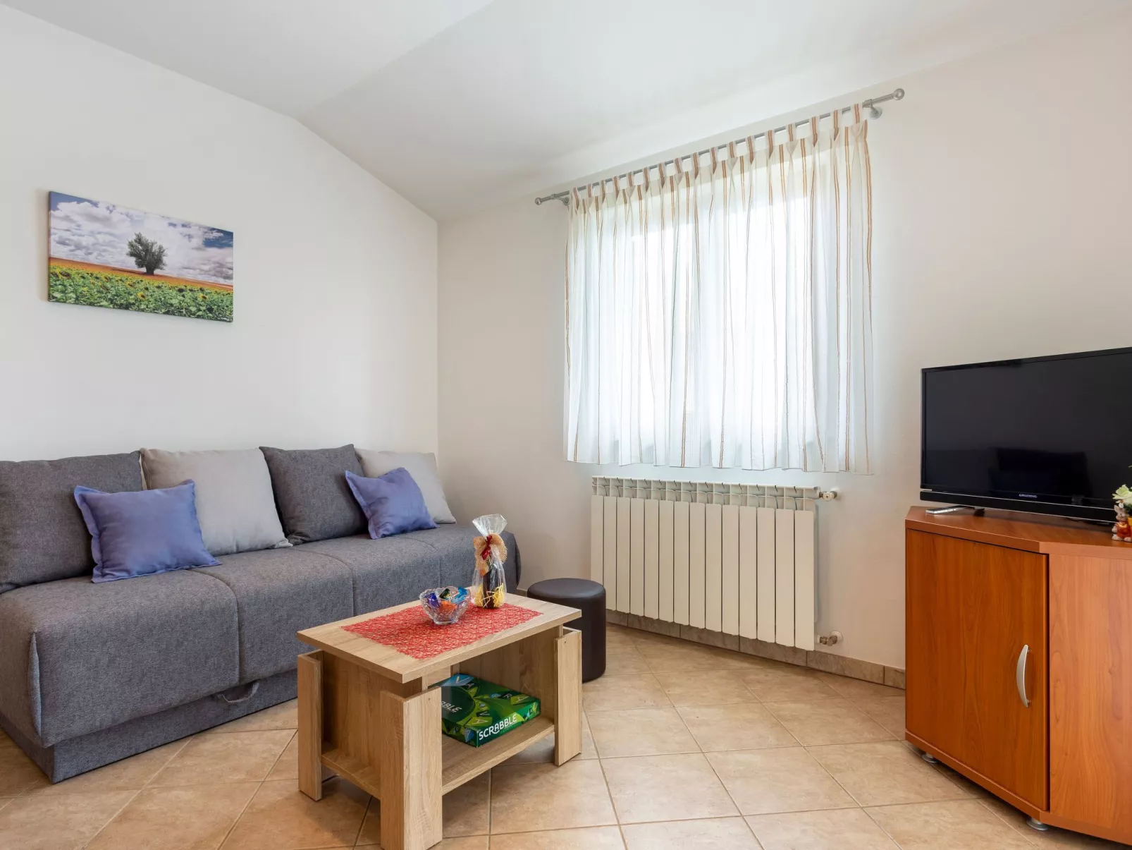 "Villa Mirela" mit Terrasse-Binnen