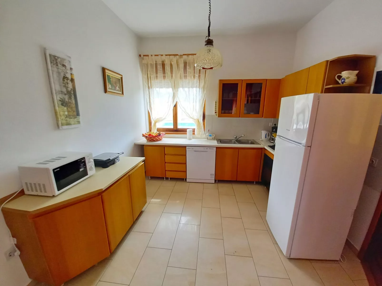 Haus in Sveti Kirin mit Privatem Pool, 4 Schlafzimmer-Binnen