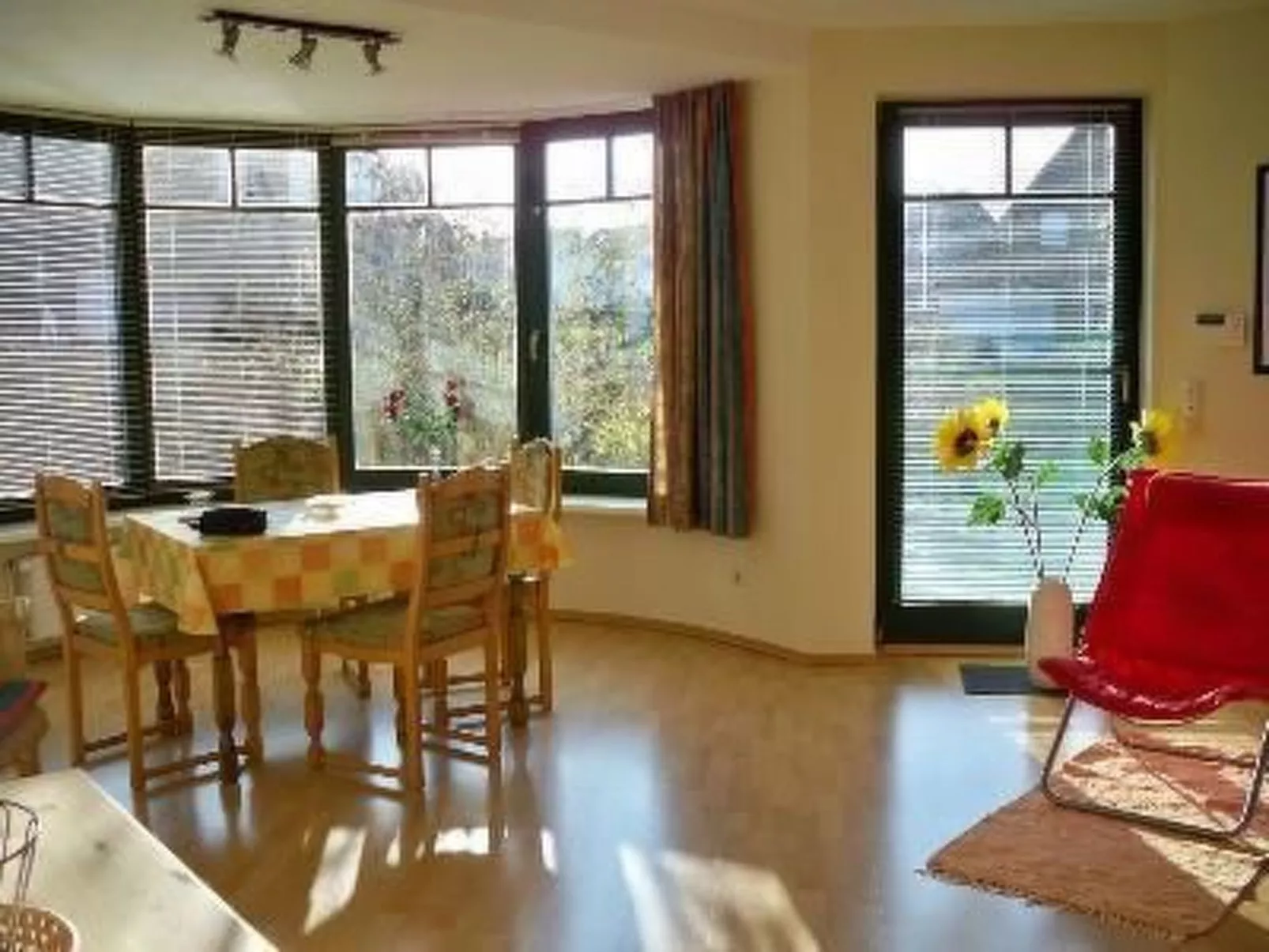 Schwalbennest-Binnen