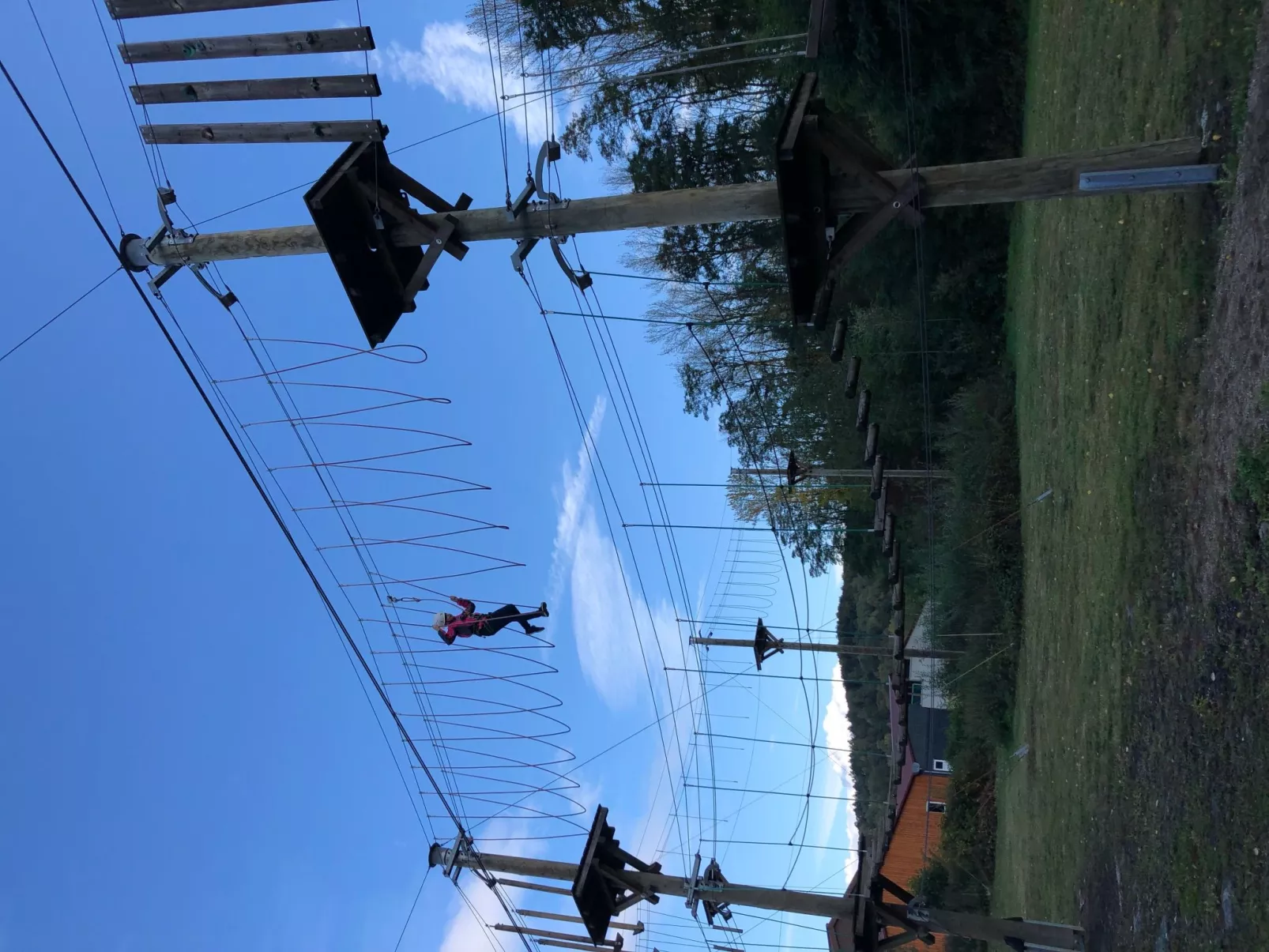 Familienfreundliches Haus mit großer Terrasse-Buiten