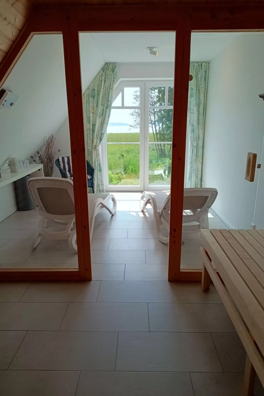 Admiral's Corner Lee-Binnen