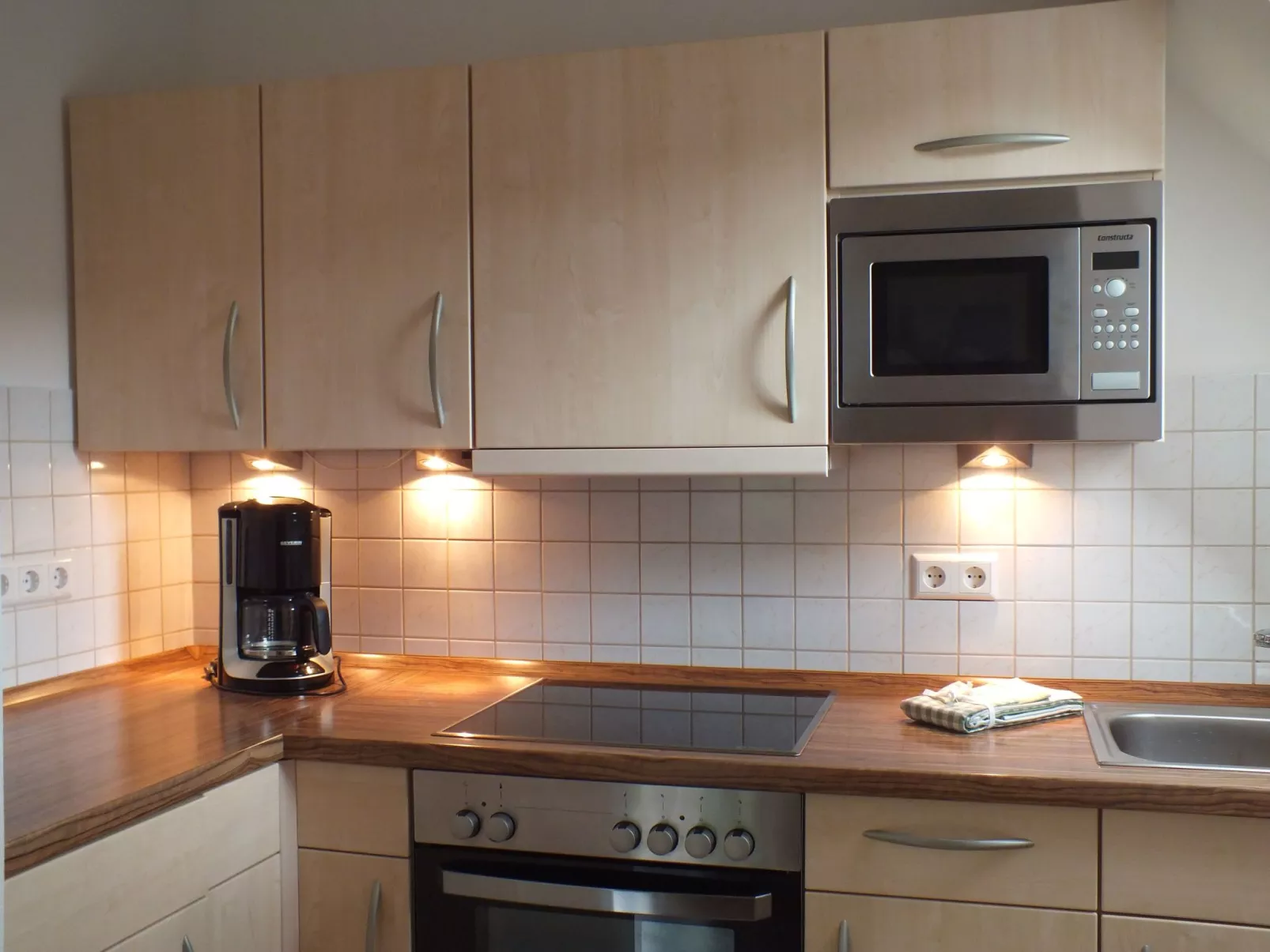 Fuchsbau-Image-tags.info