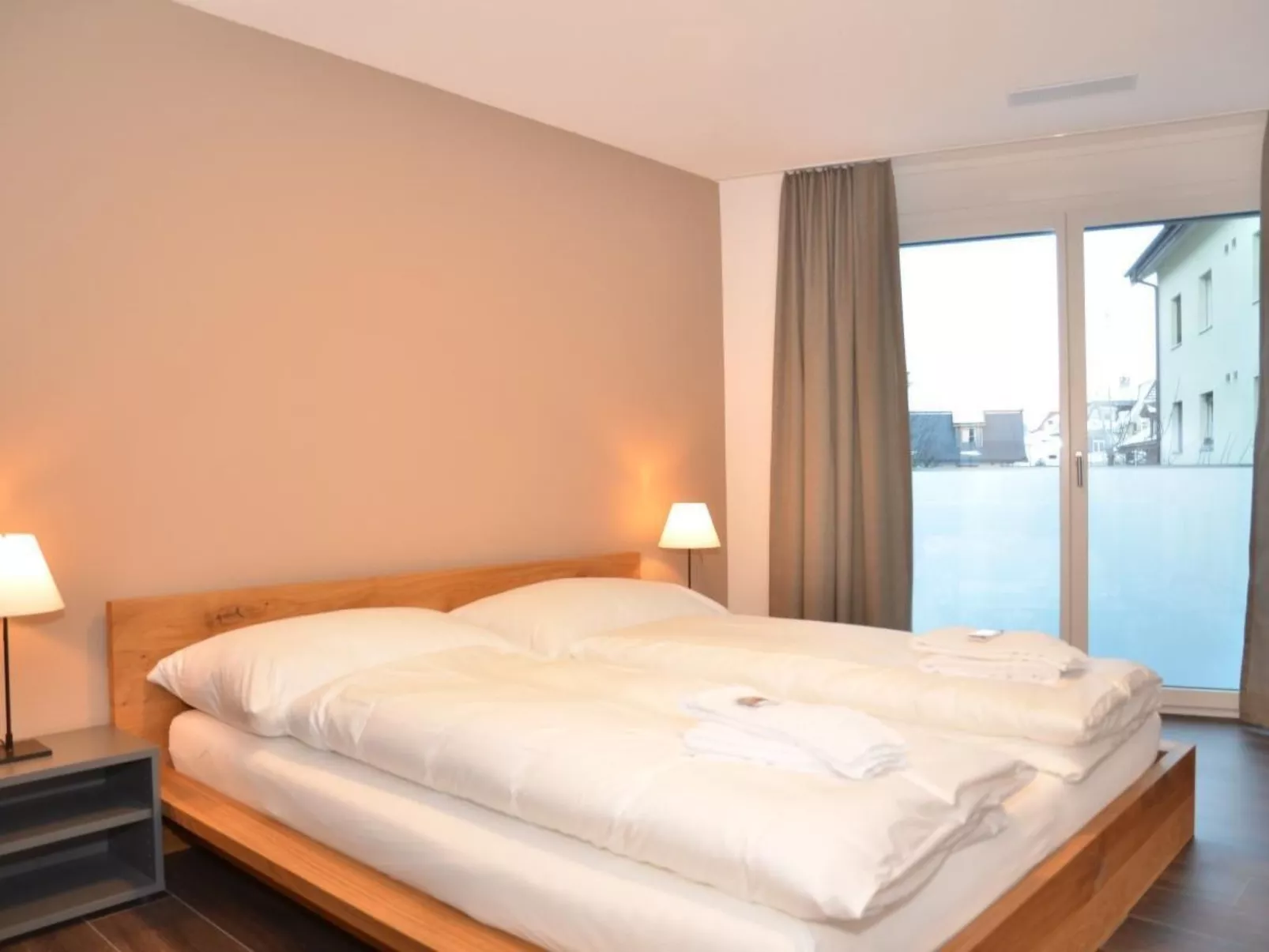 Apt. Flüehblüemli-Image-tags.info