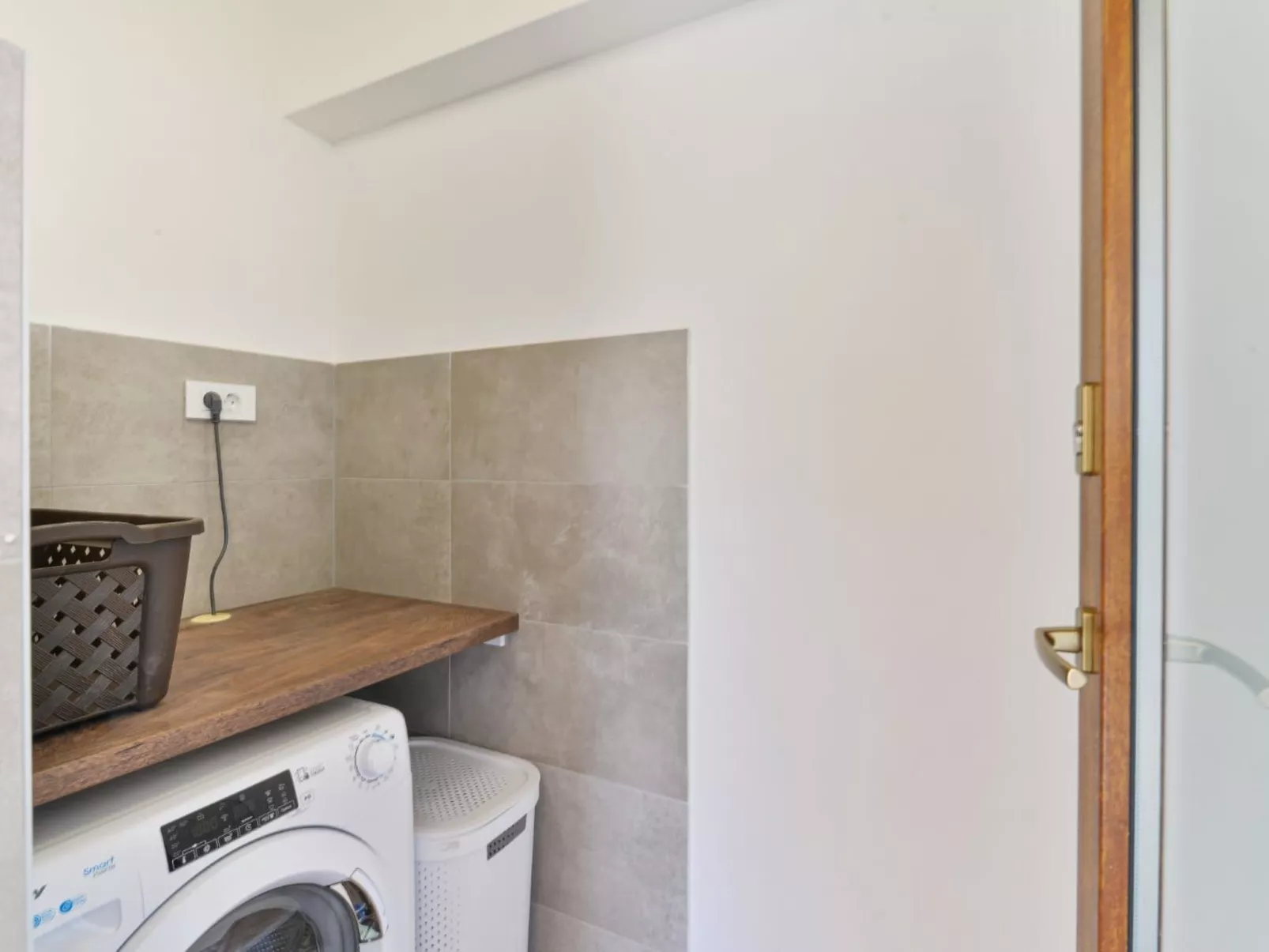 Villa Vid 03 mit beheiztem Pool -TA Leut Agency-Binnen