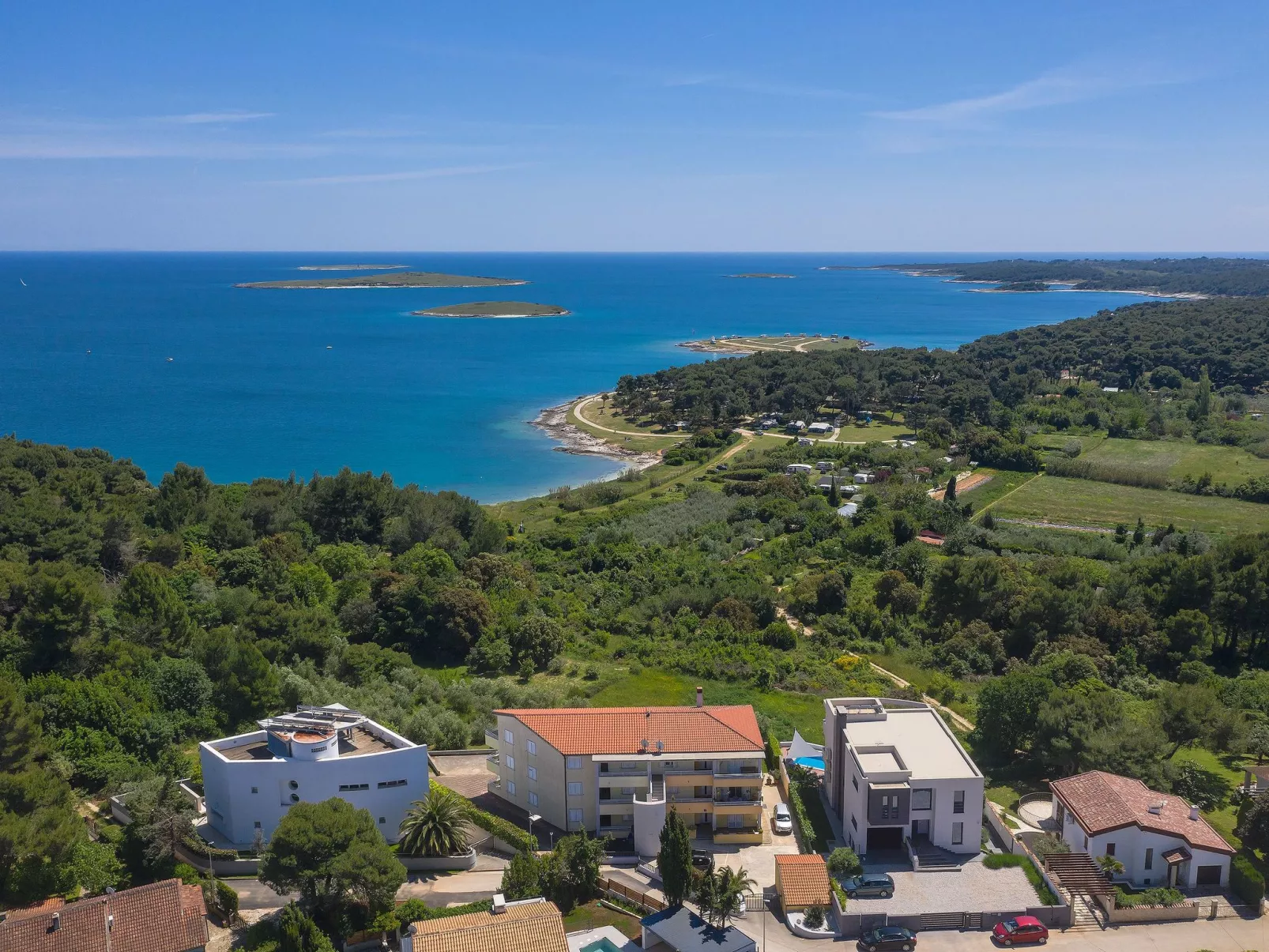 Ferienvilla Sunrise  mit Pool in Premantura-Buiten