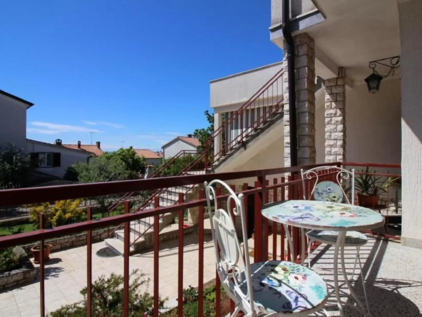 Anka B4-Image-tags.info