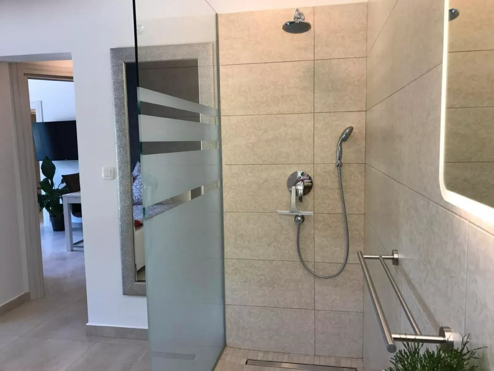 Stepča-Image-tags.info