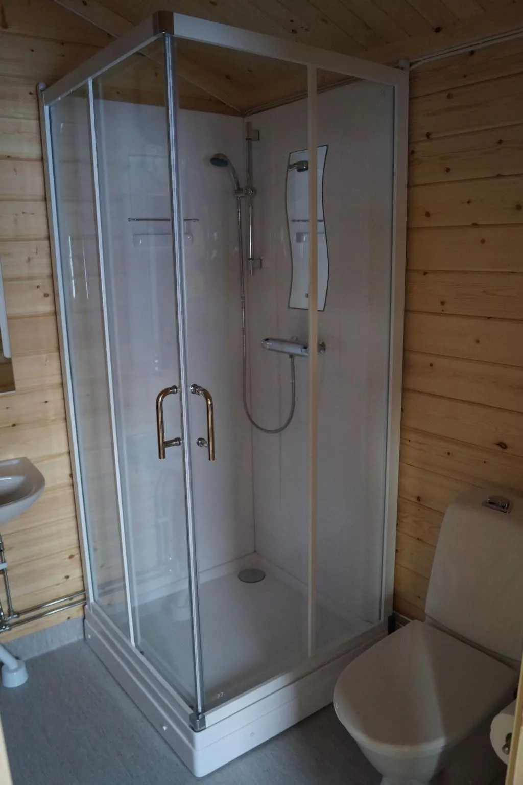 Fjällrävstuga-Binnen