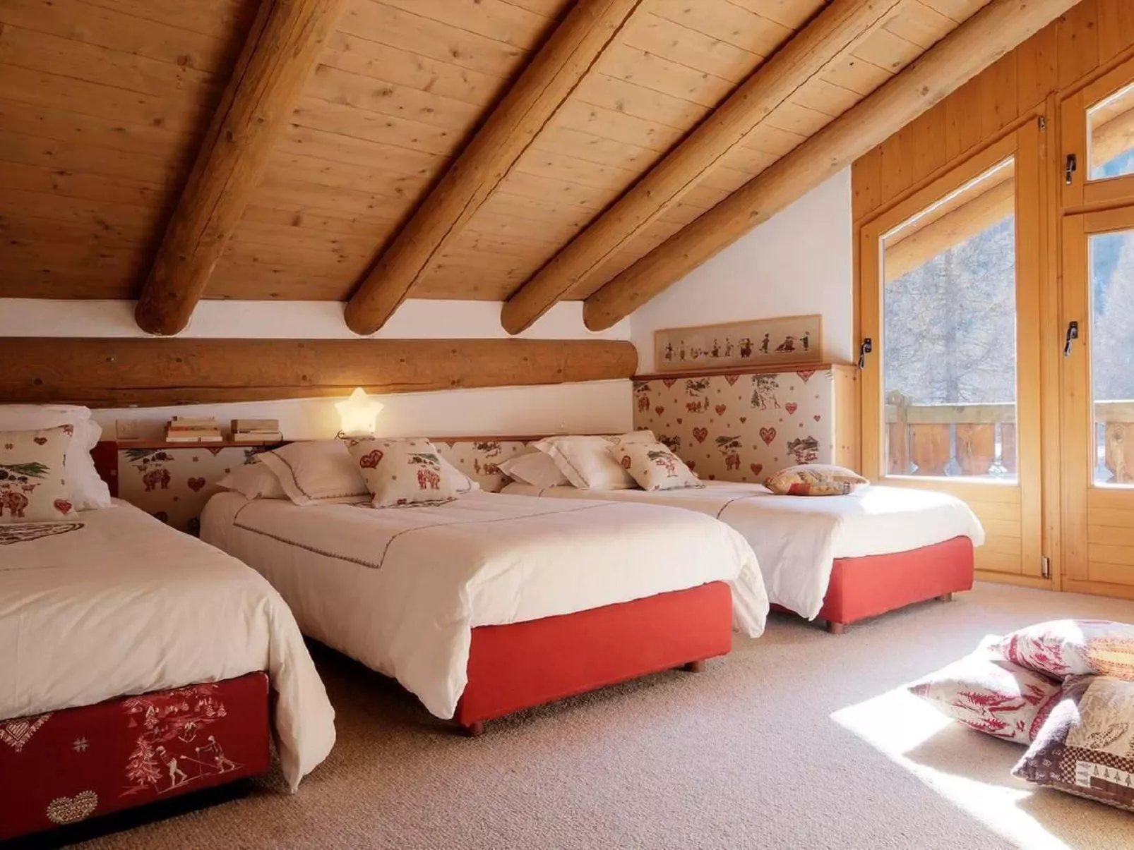 Chesarina Chalet-Binnen