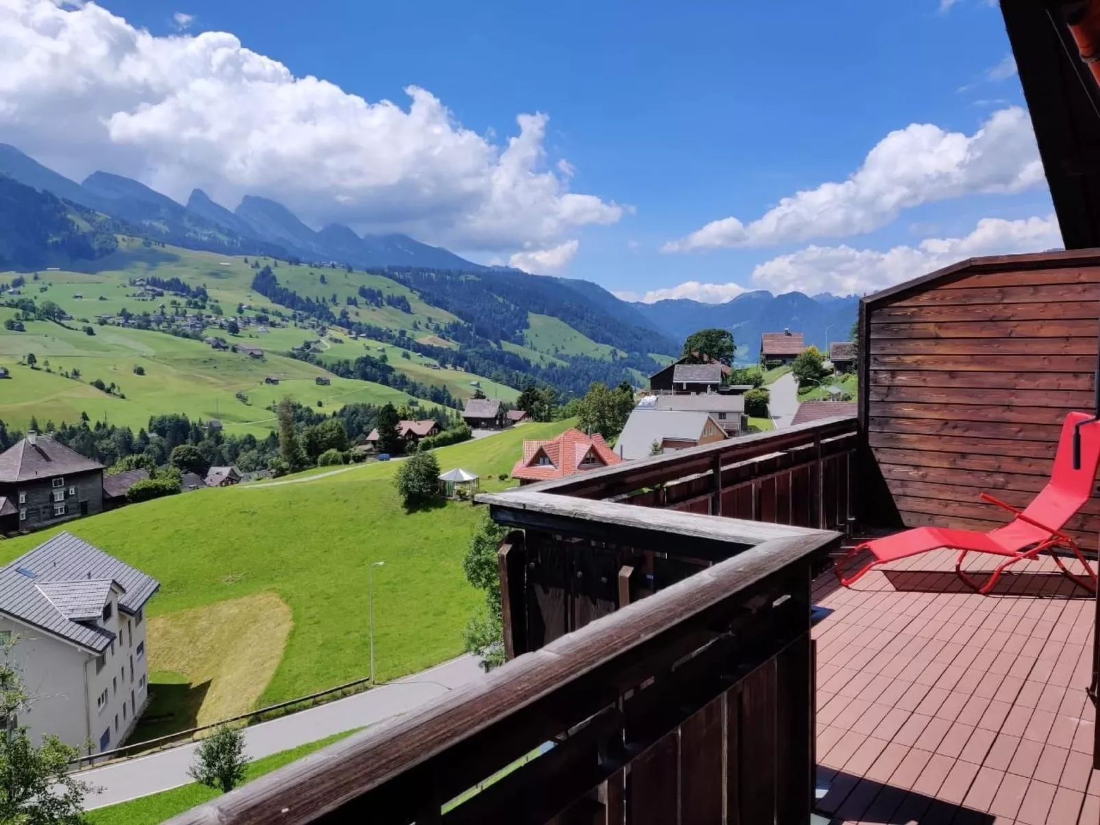 Im Gründli-Image-tags.info