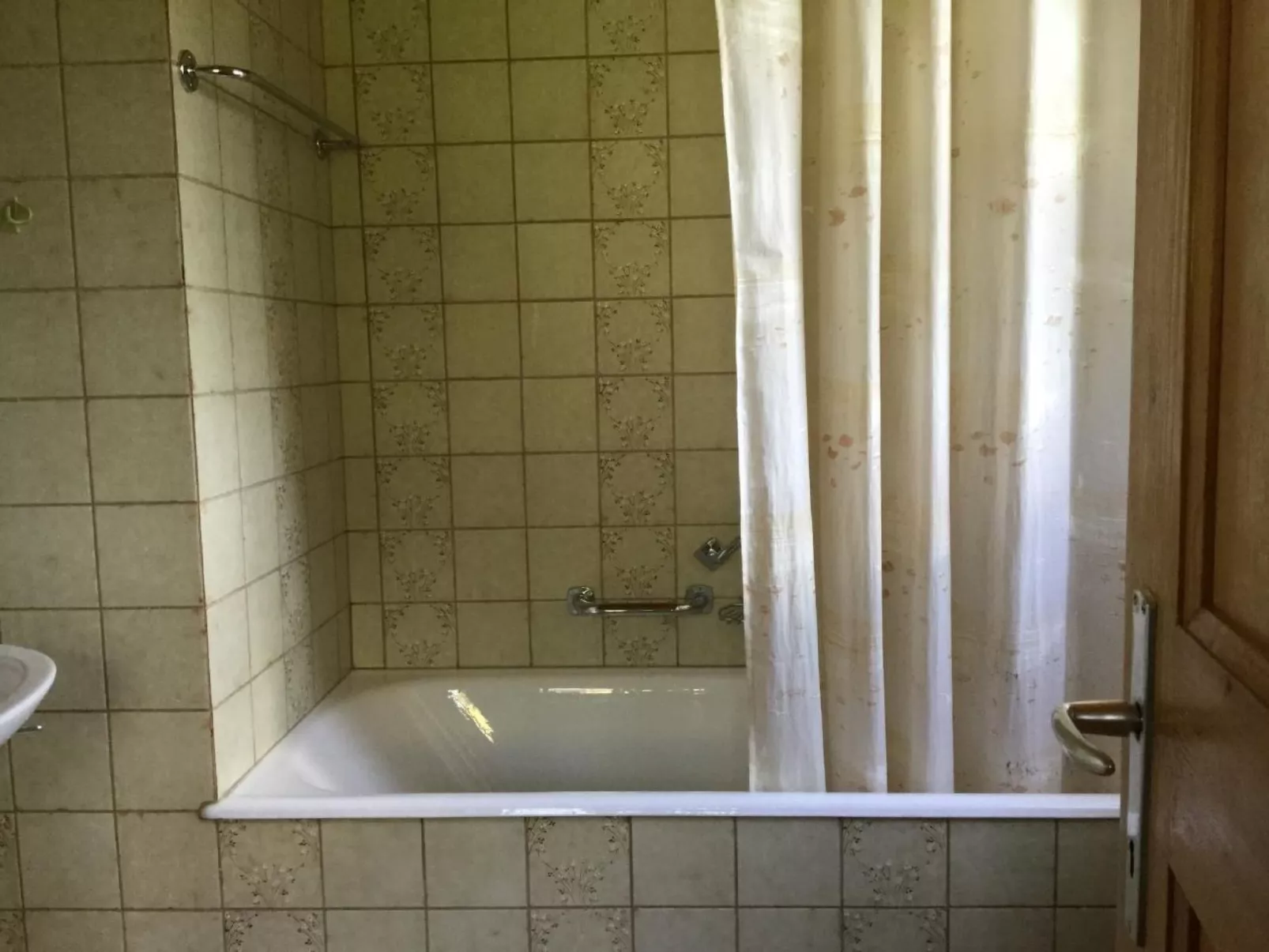 Chalet mit grossem Umschwung-Binnen