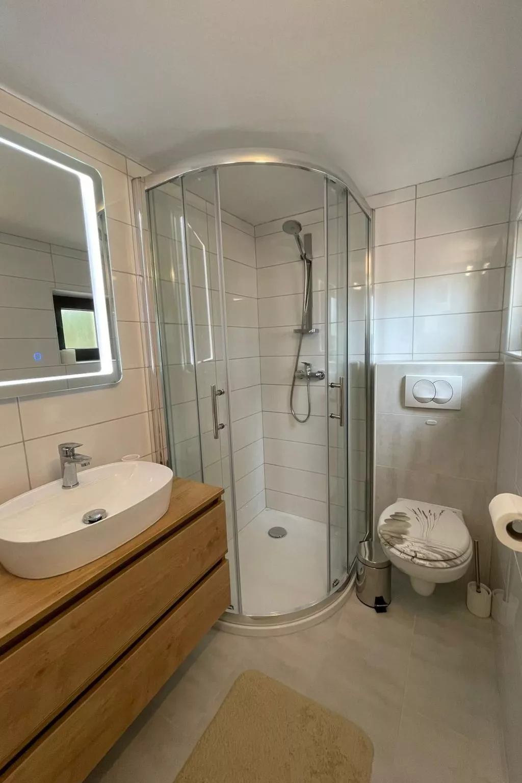 ALF Rab-Image-tags.info