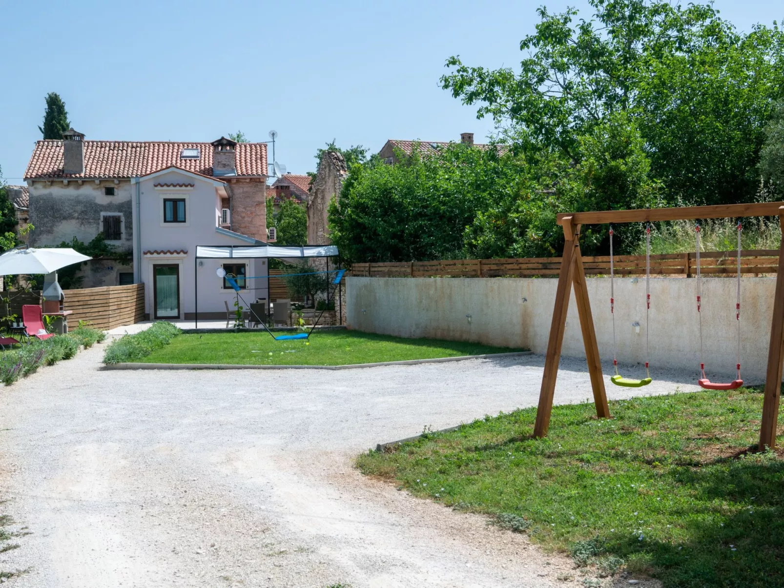 Typisch istrisches Steinhaus Brnistra in Rakalj-Binnen