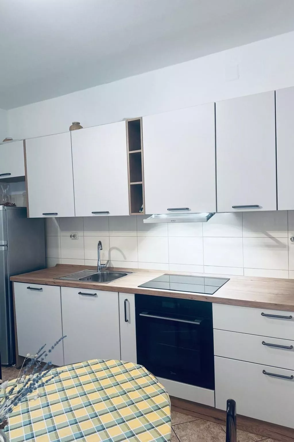 Für 4 Personen ca. 60 m&sup2; in Milna auf Brac, Adriaküste Kroatien (Kroatisch-Binnen