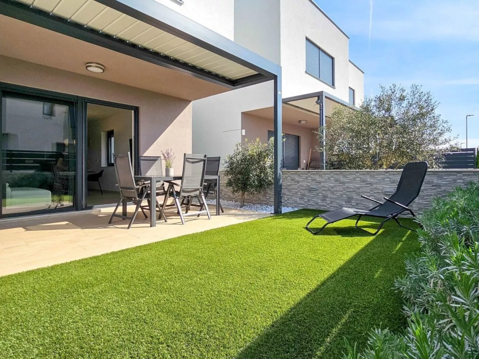 Für 4 Personen ca. 82 m&sup2; in Stancija Vinjeri Novigrad, Adriaküste Kroatien-Buiten