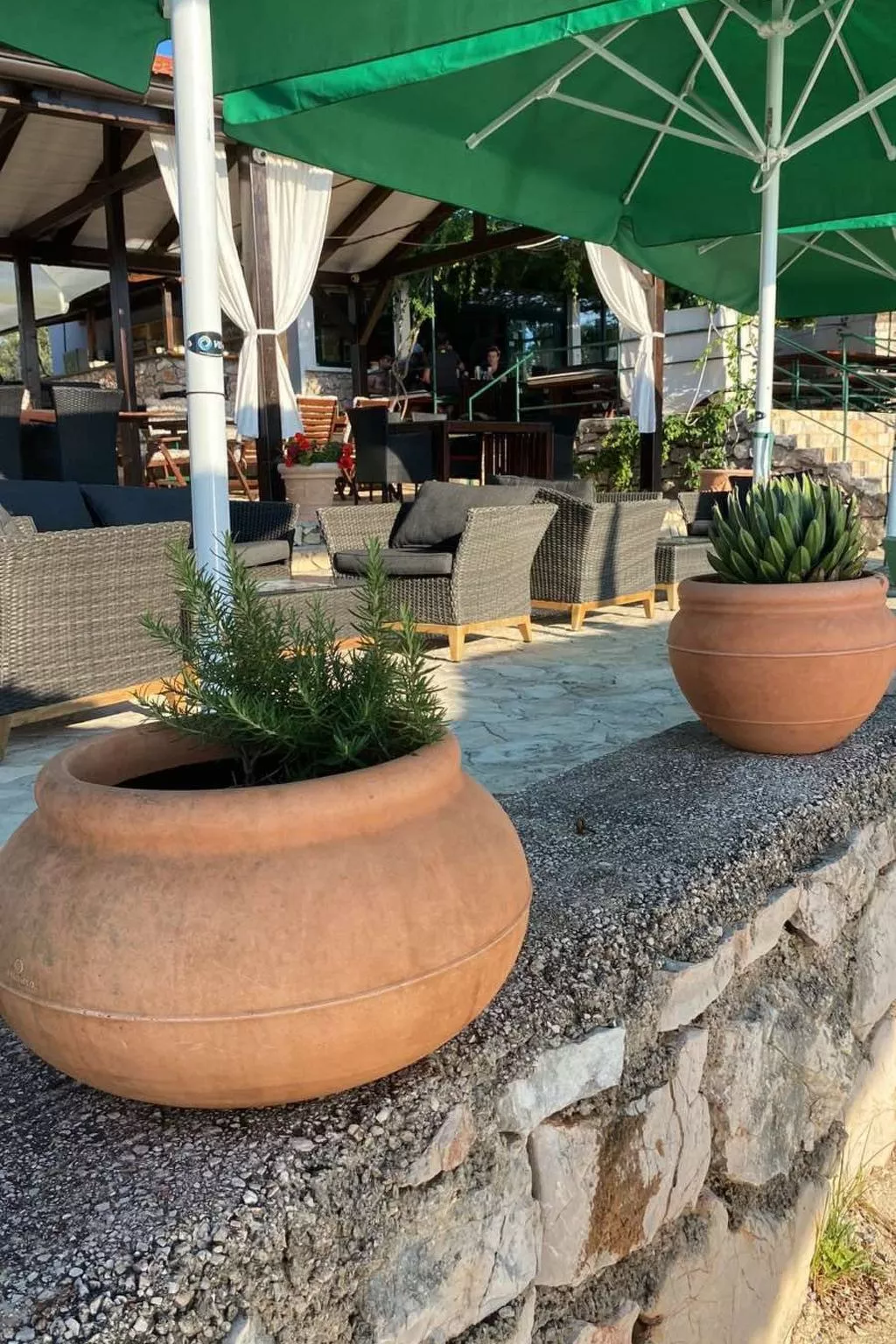 Strandhaus Lady - Ferienanlage Bain, Žut - Kornati-Binnen