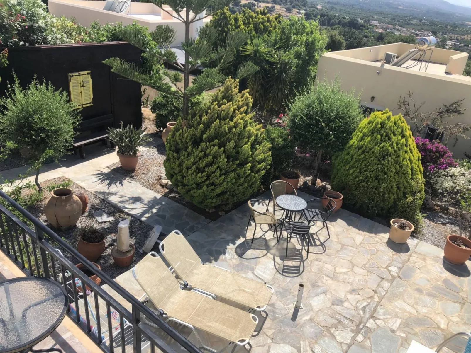 In Arkadi mit Privatem Pool-Binnen