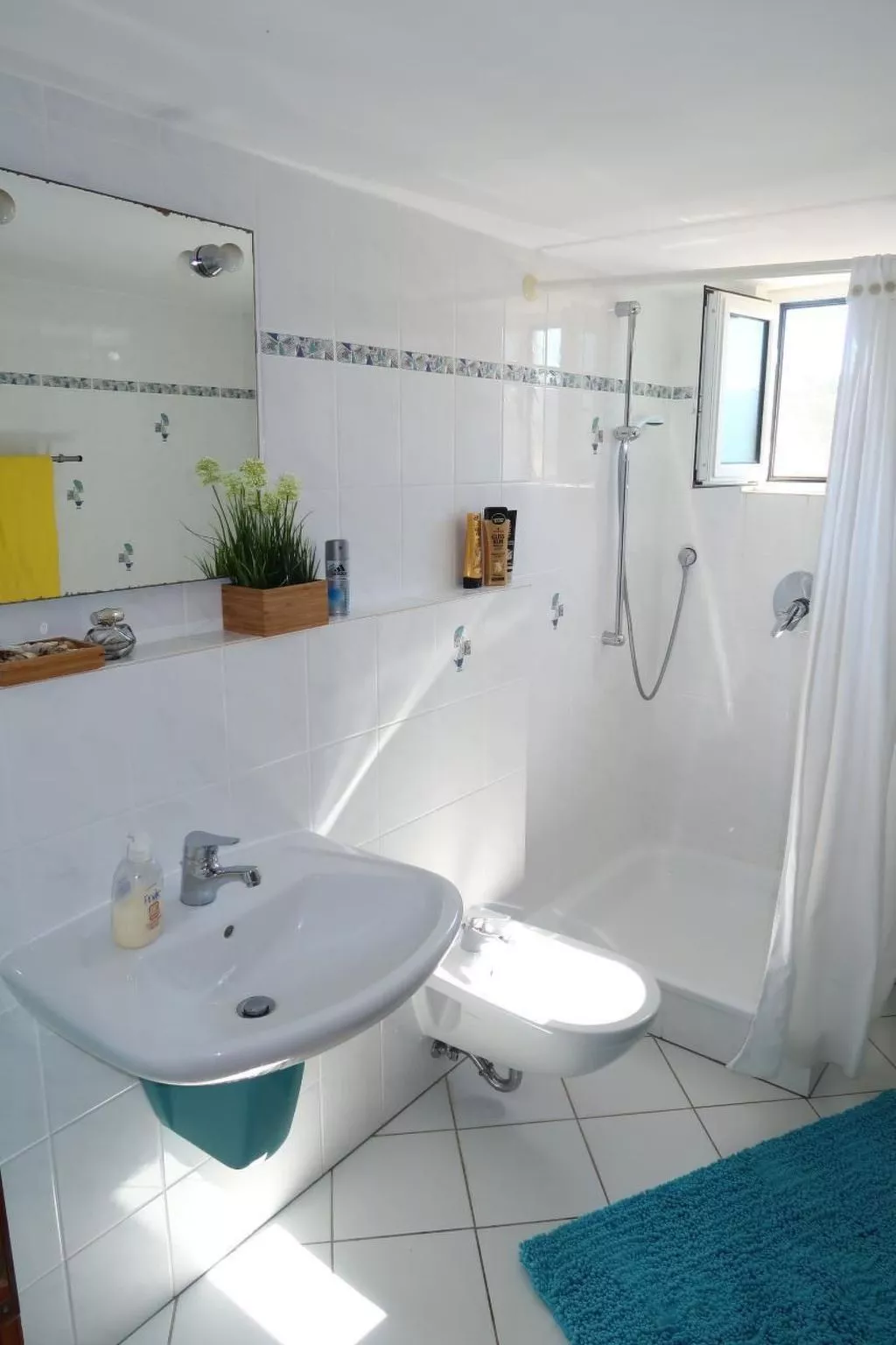 Mit Blick auf das Wasser-Image-tags.info