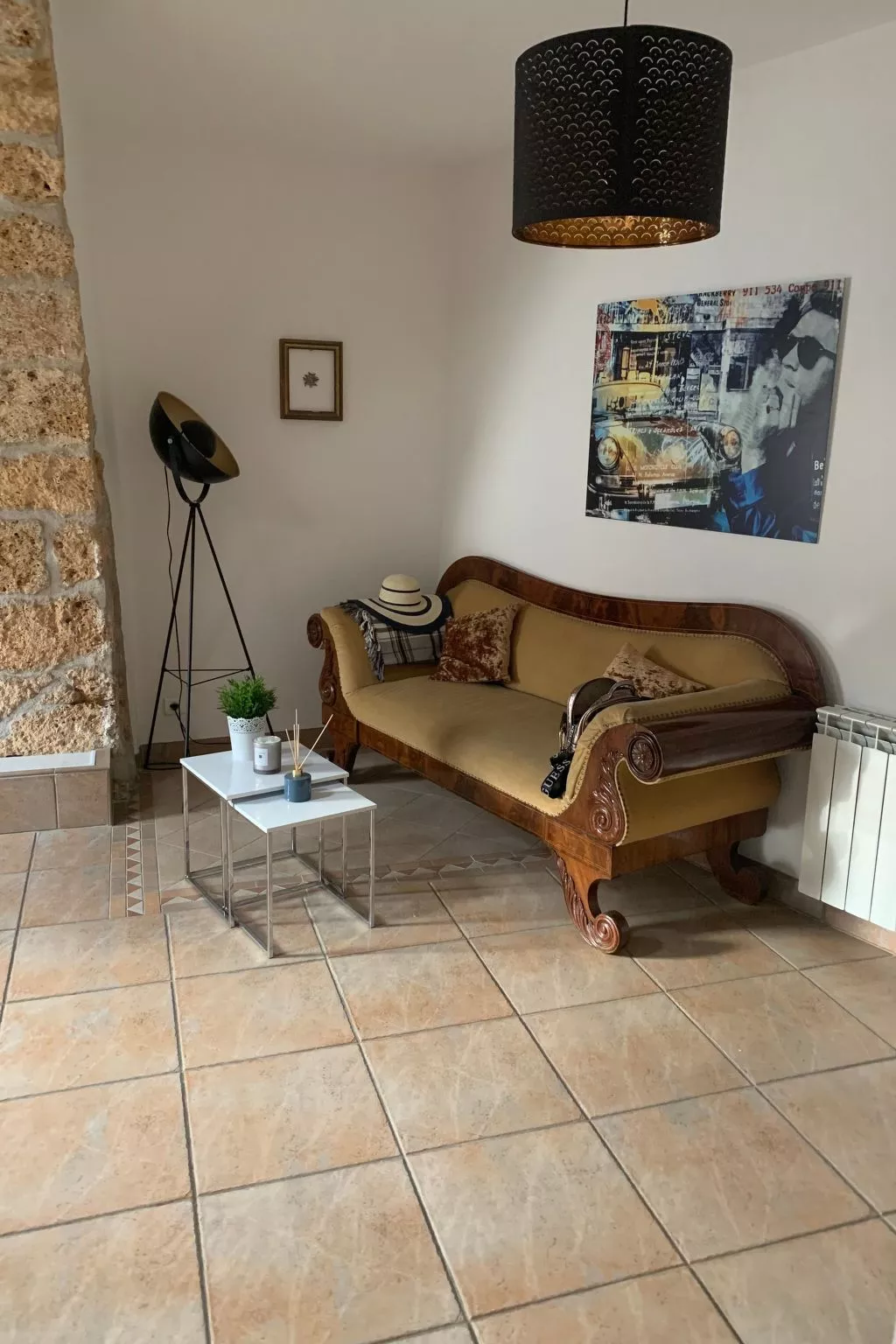 Petit Chalet-Image-tags.info