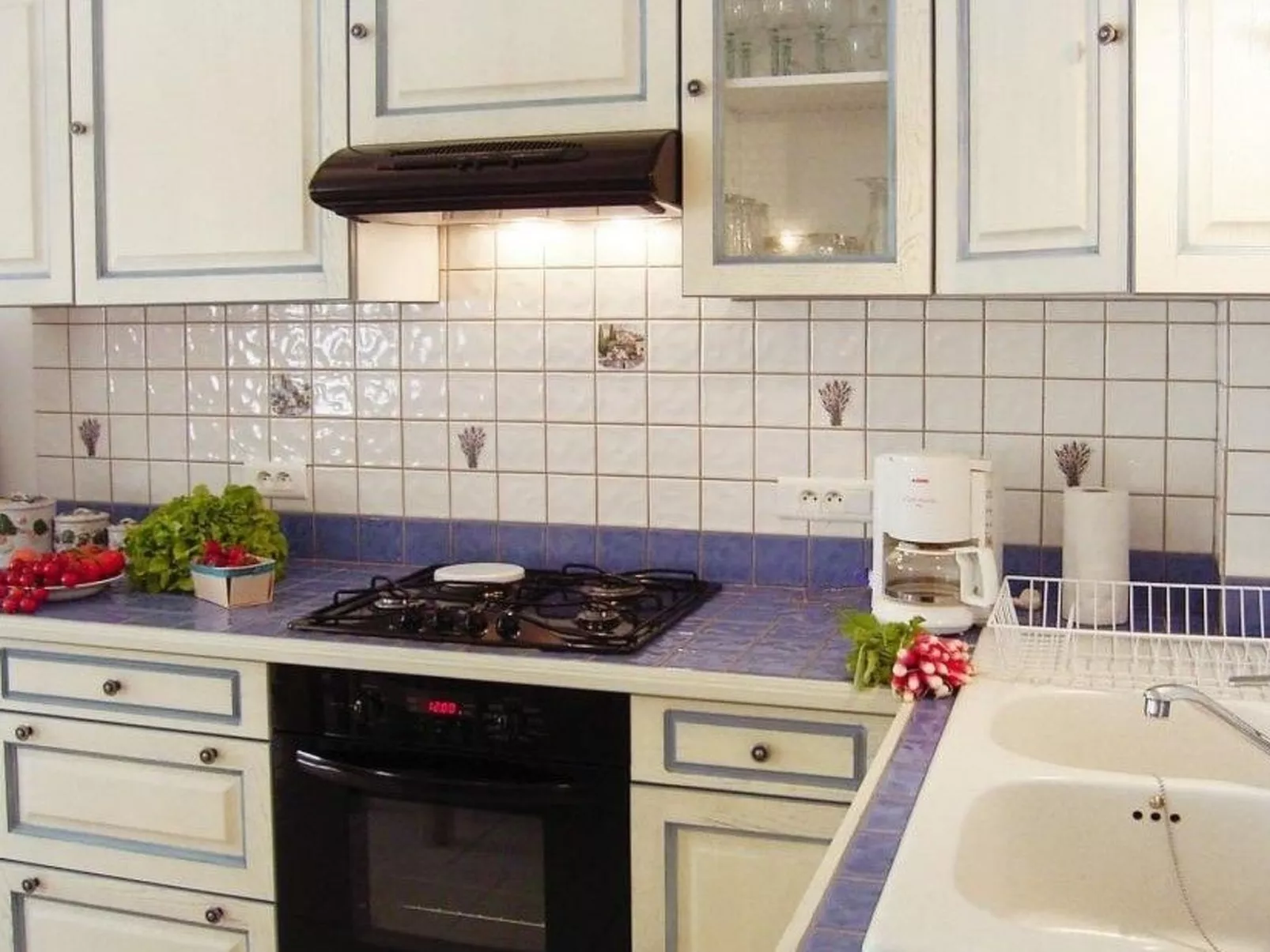 Morard - Bonnieux Appt Bleu Provence-Binnen