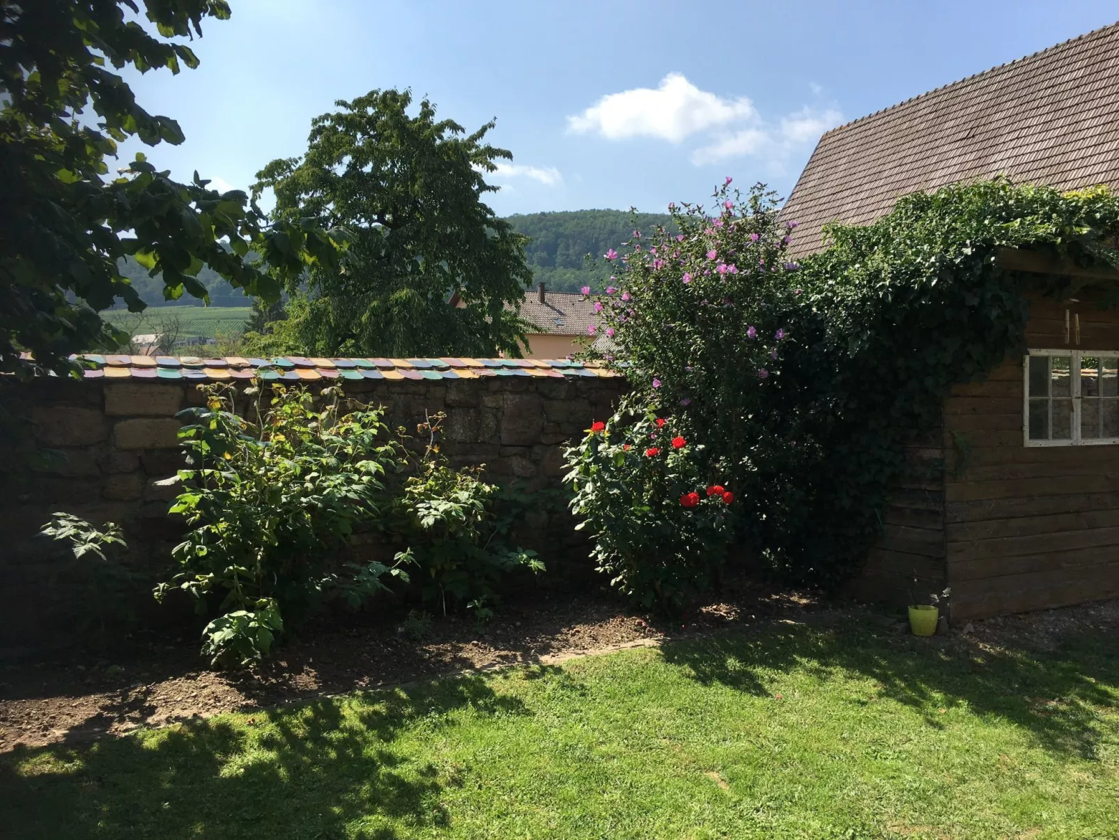 Unabhaengiges Ferienhaus in Soultzmatt mit Sonnigem Garten-Image-tags.info