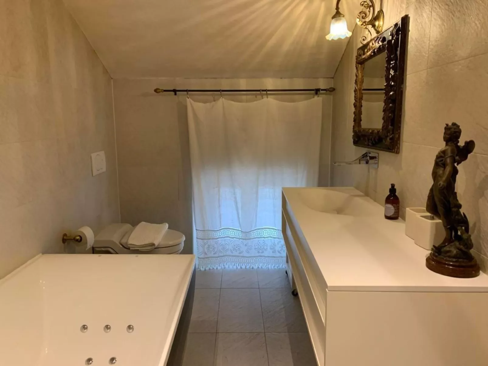 AMARCORD Loft-Binnen