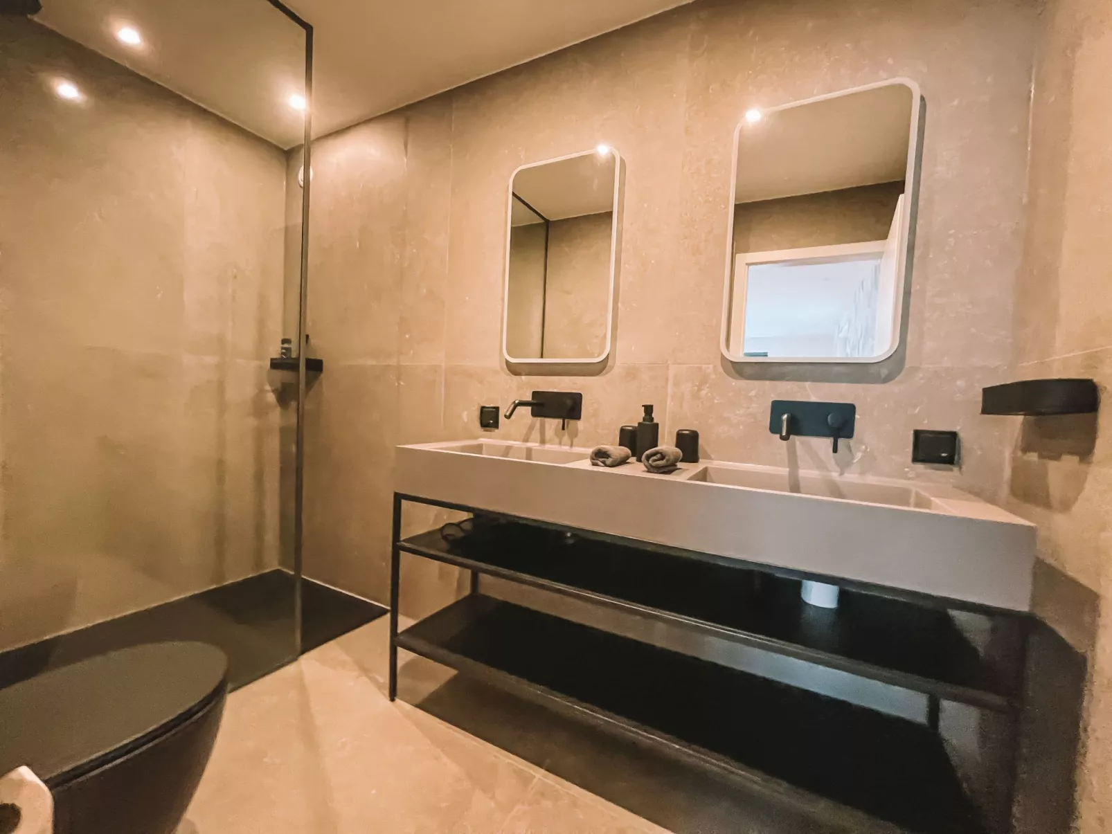 Mer de Palmiers-Binnen