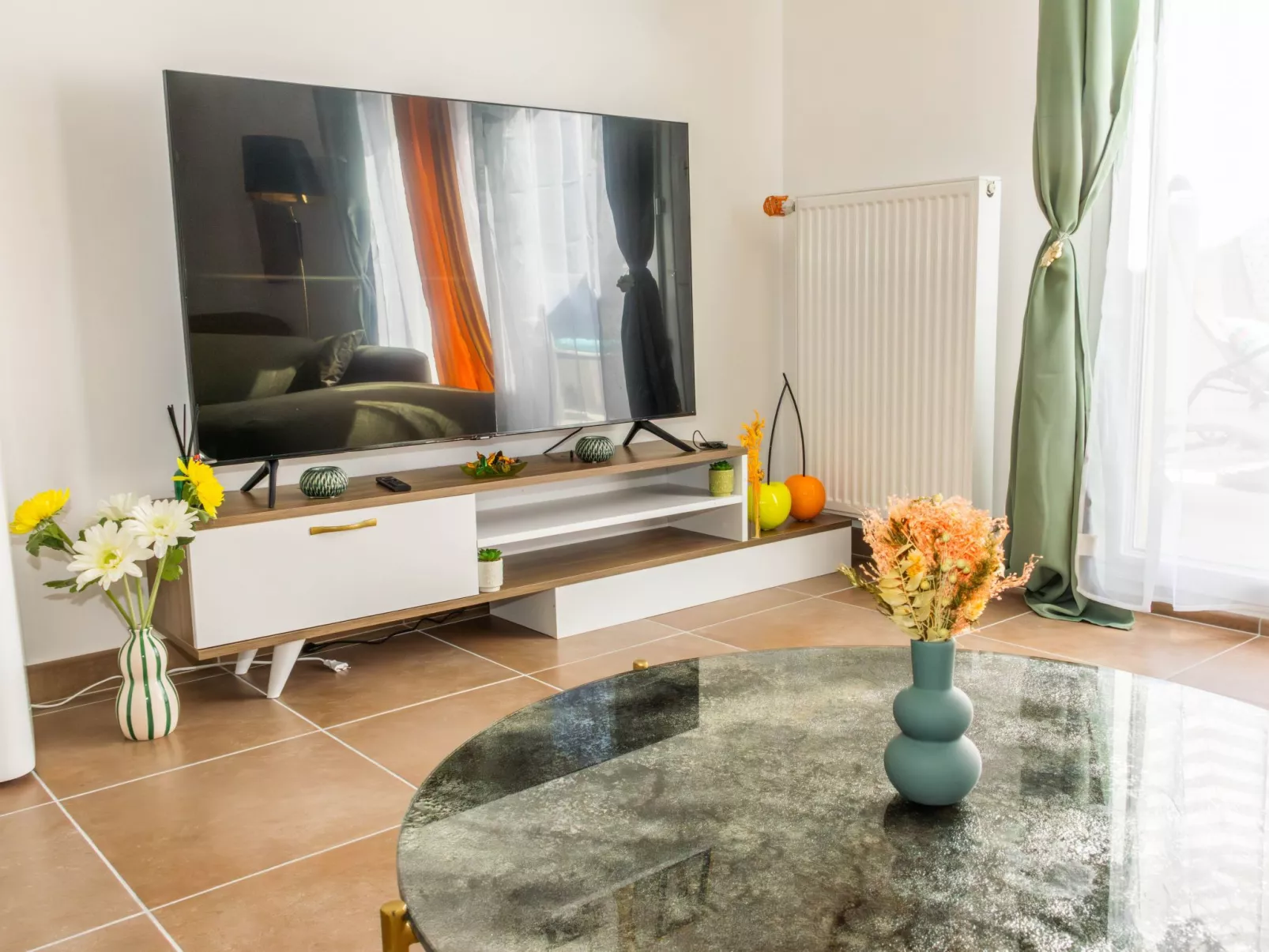 Gemütliches Condo mit wunderschönem, ruhigem Bergblick-Binnen