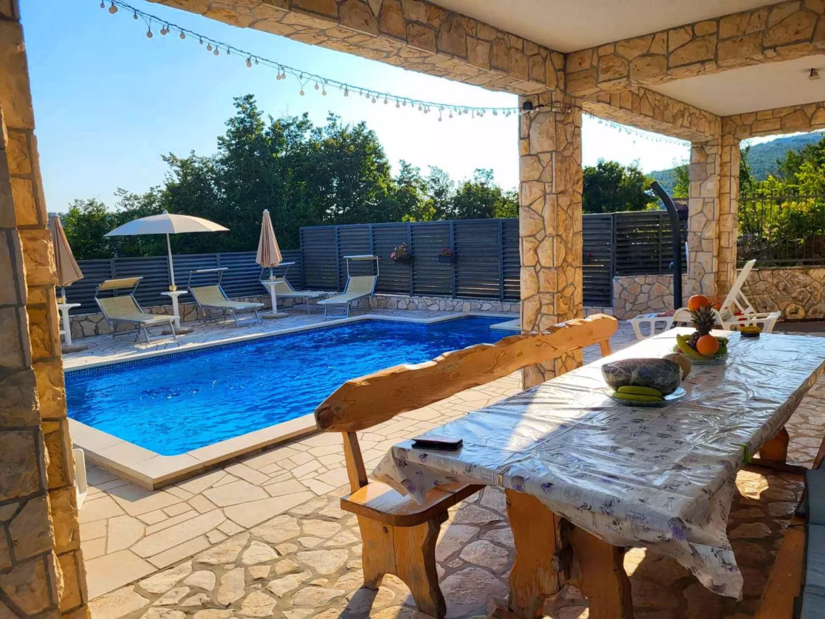 Villa "Haus mit pool" mit eigenem Pool-Buiten