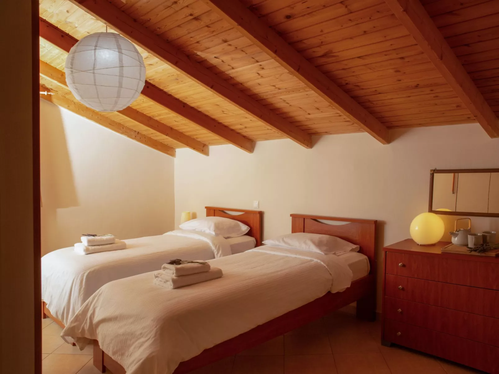 Wunderschönes Haus in Nea Tirintha mit privatem Parkplatz-Binnen