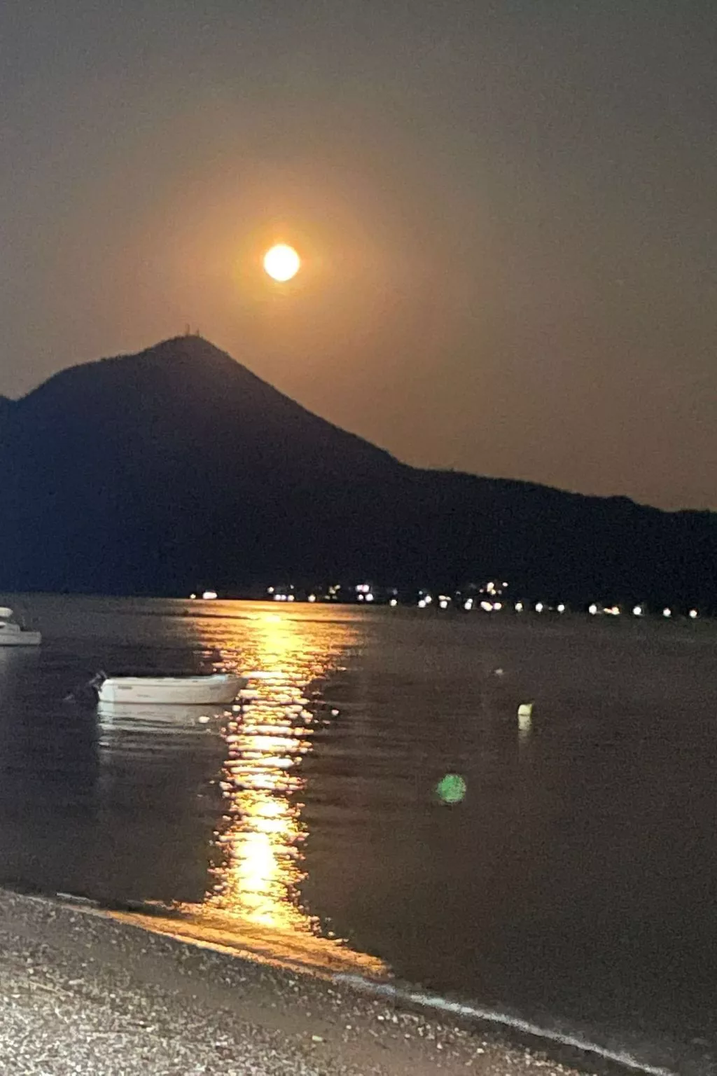 Tanjas Paradise-Binnen