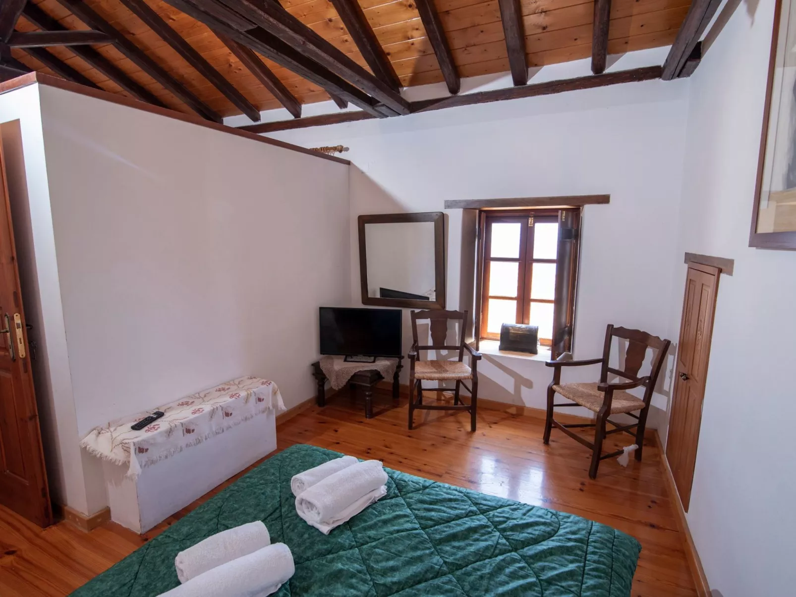 "3BRtraditionelles Haus" im Schloss-Binnen