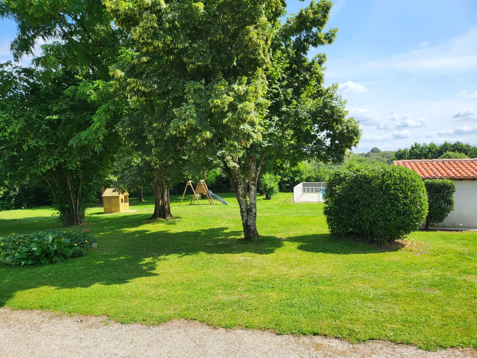 Domaine des Prairies de Latry-Image-tags.info