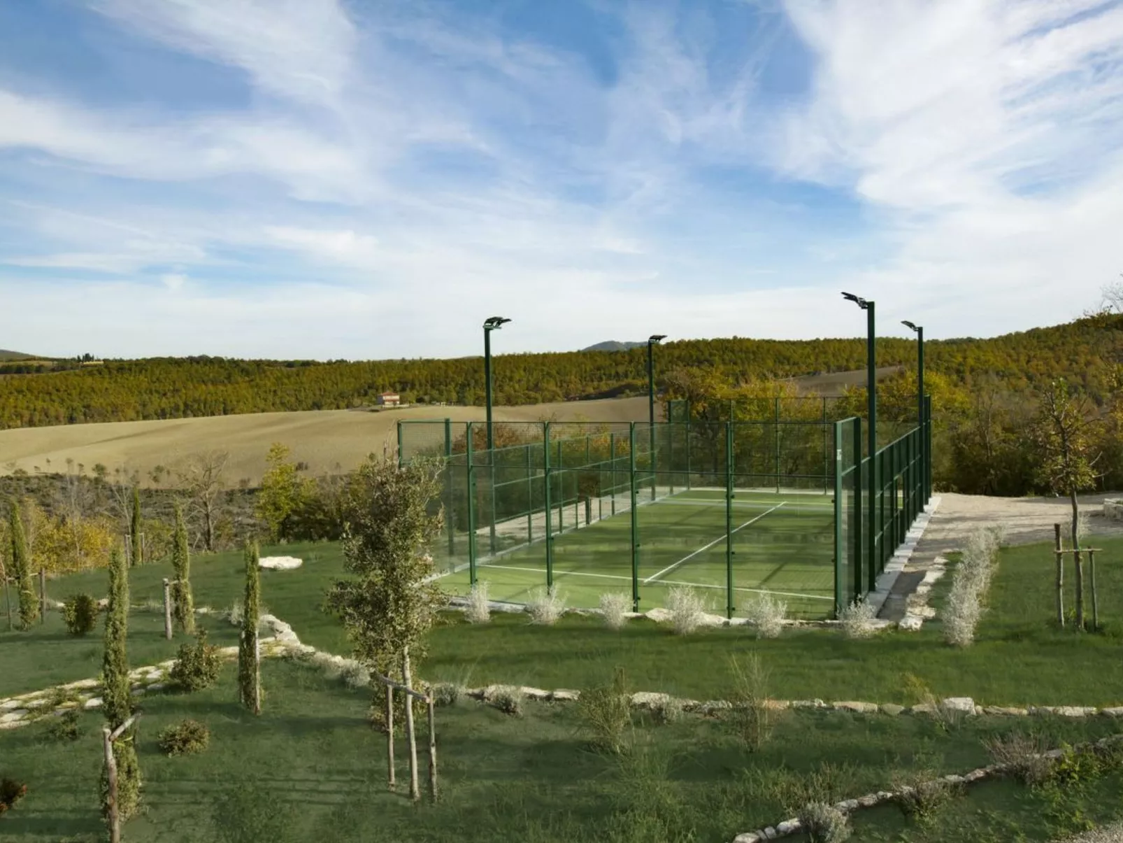 Villa mit Infinity-Pool-Buiten