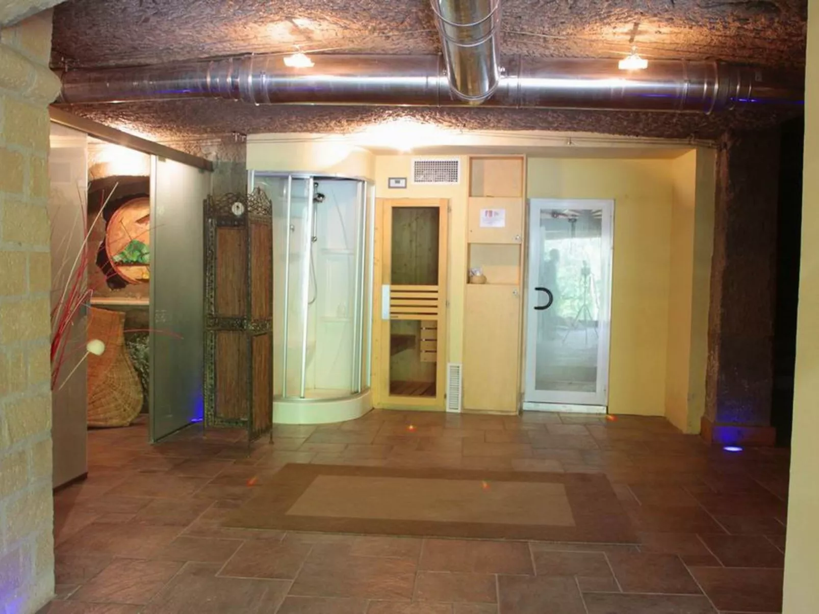 Unterkunft in Residenz mit Spa, Schwimmbad, Wi-Fi-Image-tags.info