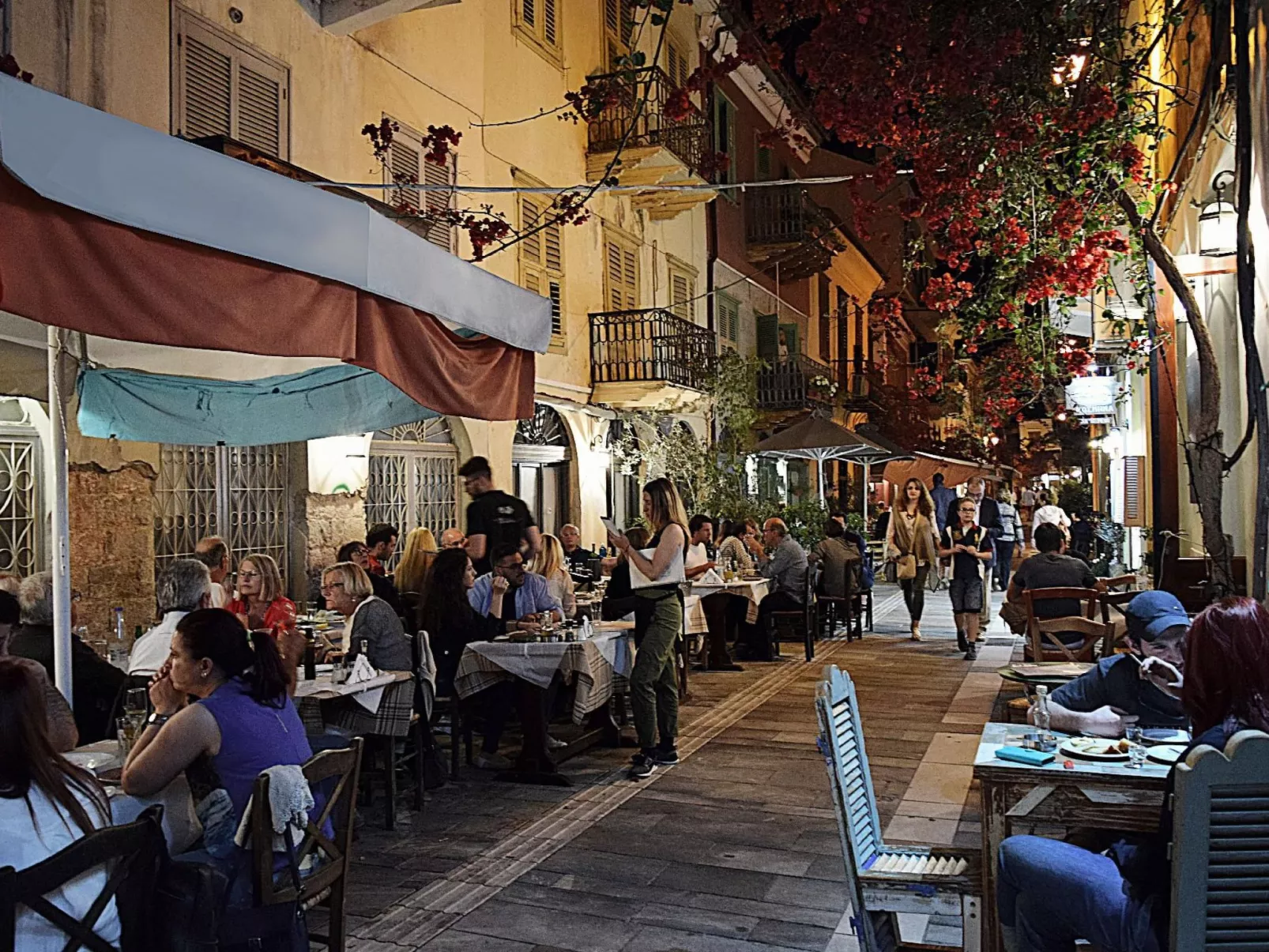 Zesa mit Balkon und Meerblick-Binnen