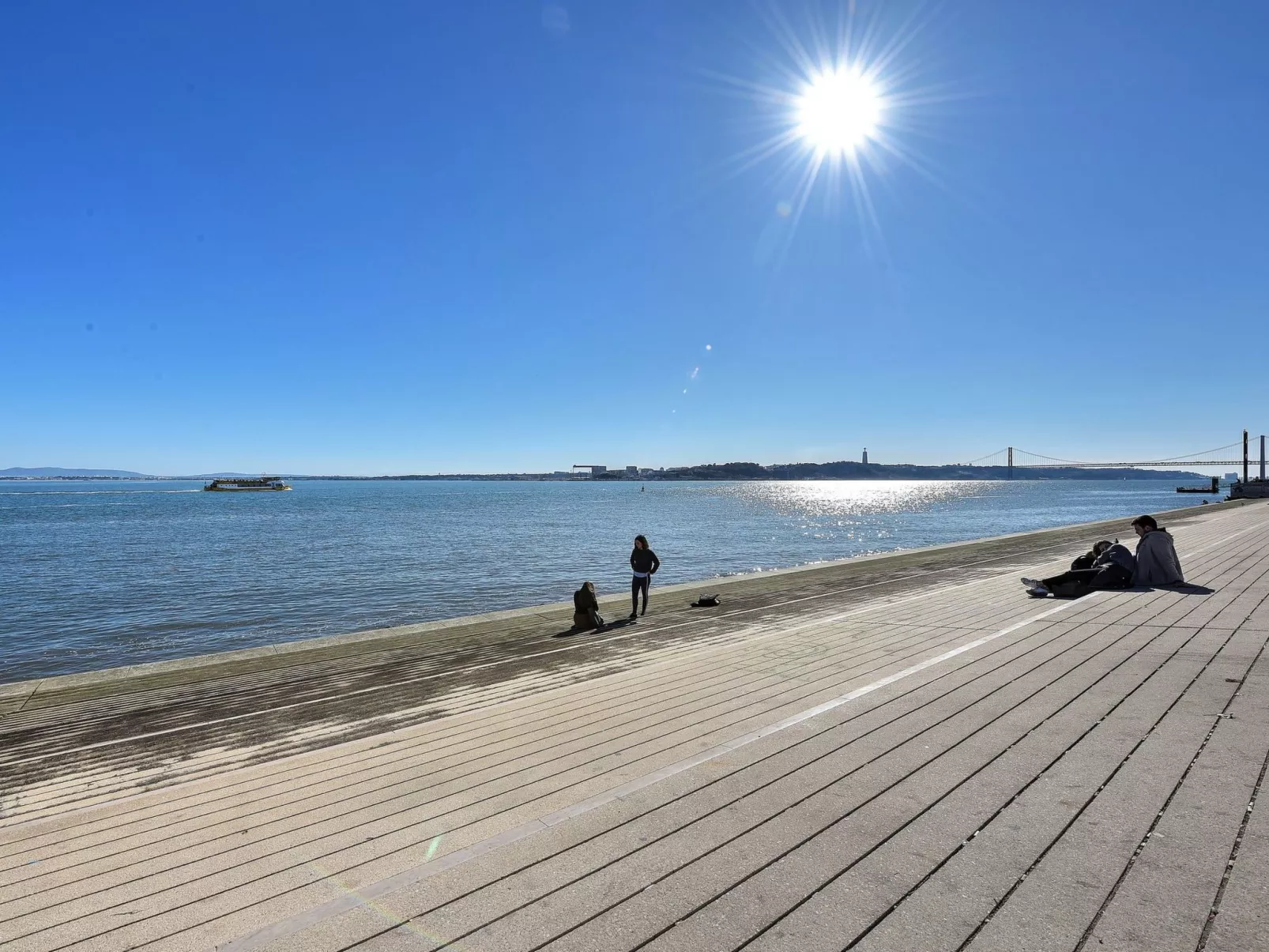 Ganze Wohnung in Lissabon mit Flussblick - Buiten