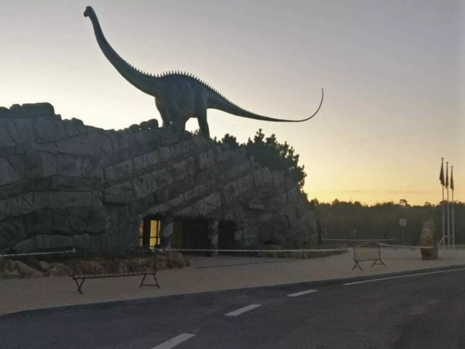 Villa Azinhança do Mar-Image-tags.info