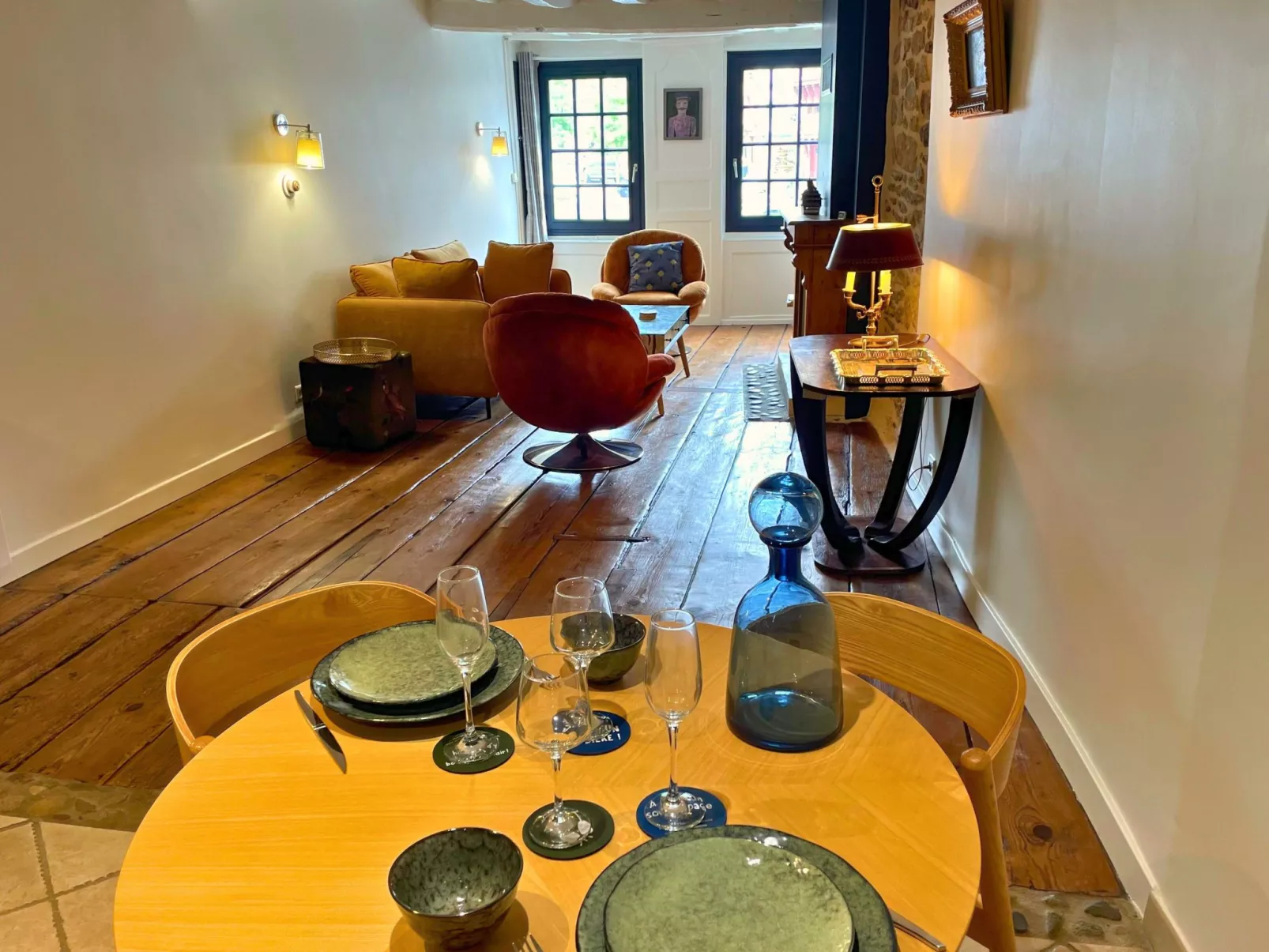 "Town House" im Herzen des historischen Zentrums-Binnen