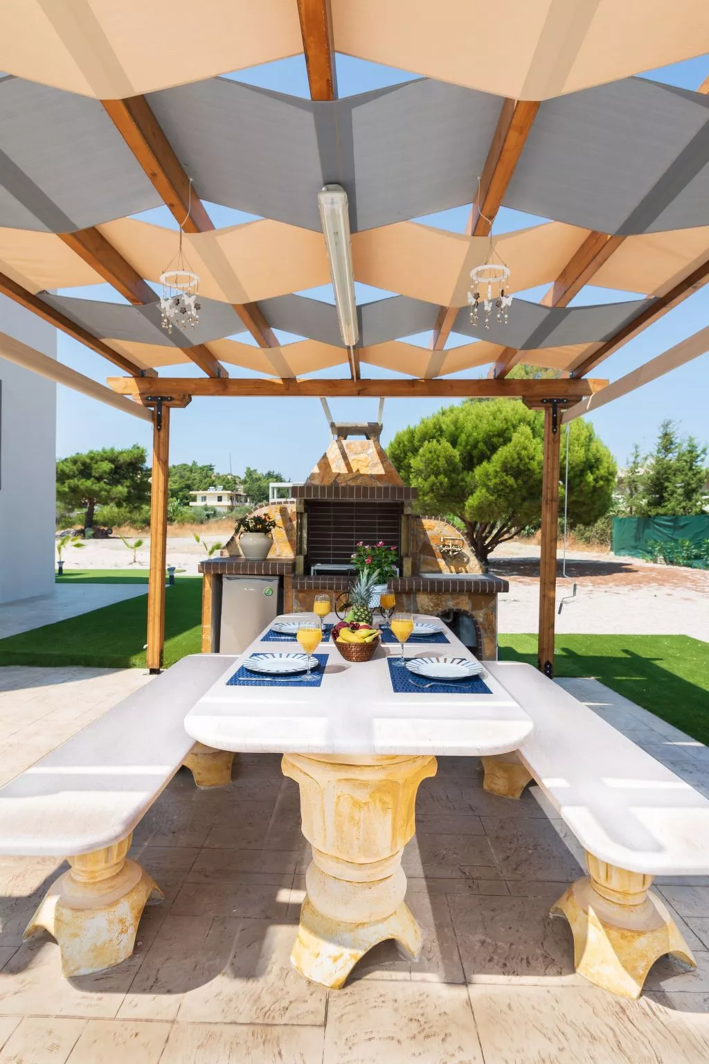 Sun's Reach Villa mit Schwimmbad-Buiten