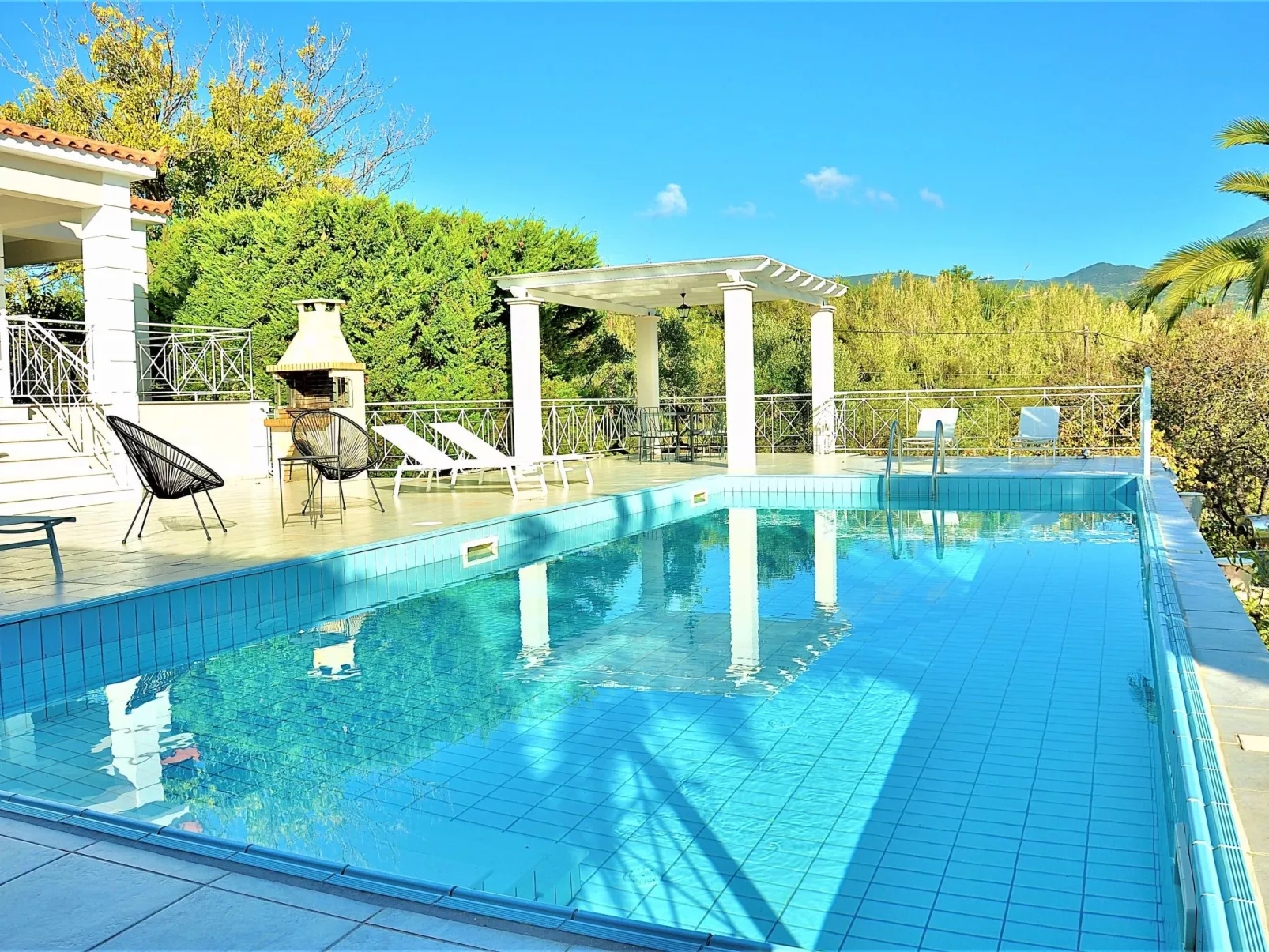 "Sea Wave Villa"-Buiten